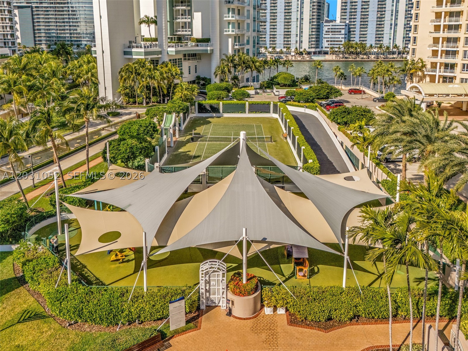COURVOISIER COURTS CONDO - Residential Lease