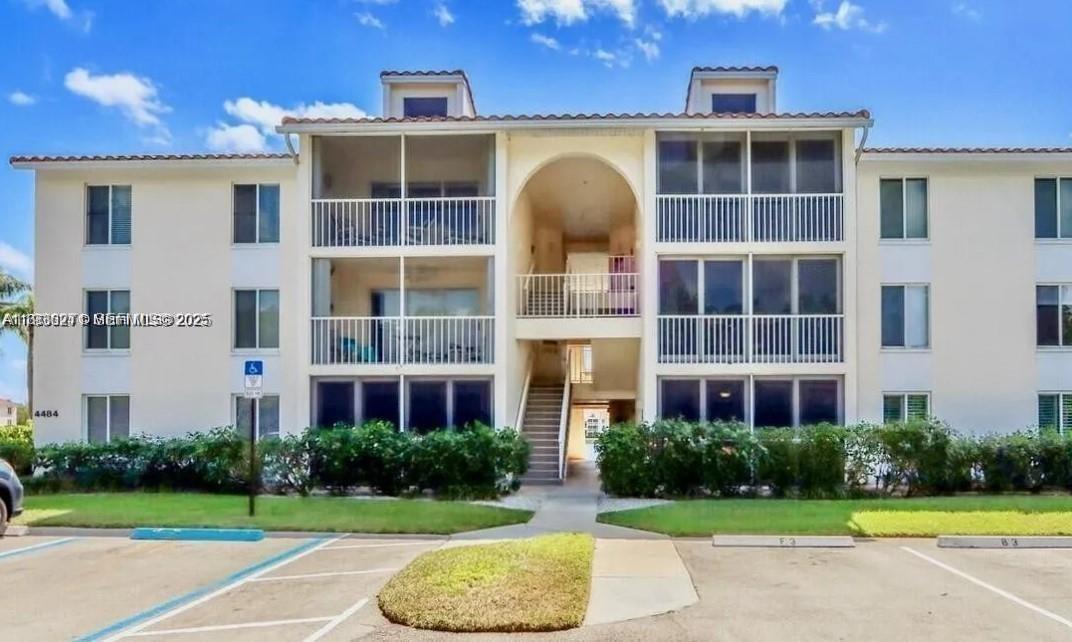 JENSEN BEACH CLUB CONDO - Residential