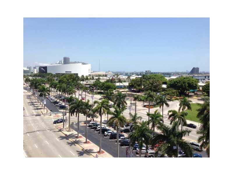 VIZCAYNE SOUTH CONDO - Residential Lease