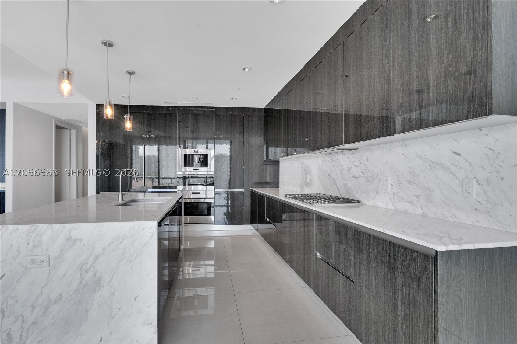 ECHO CONDO AVENTURA - Residential