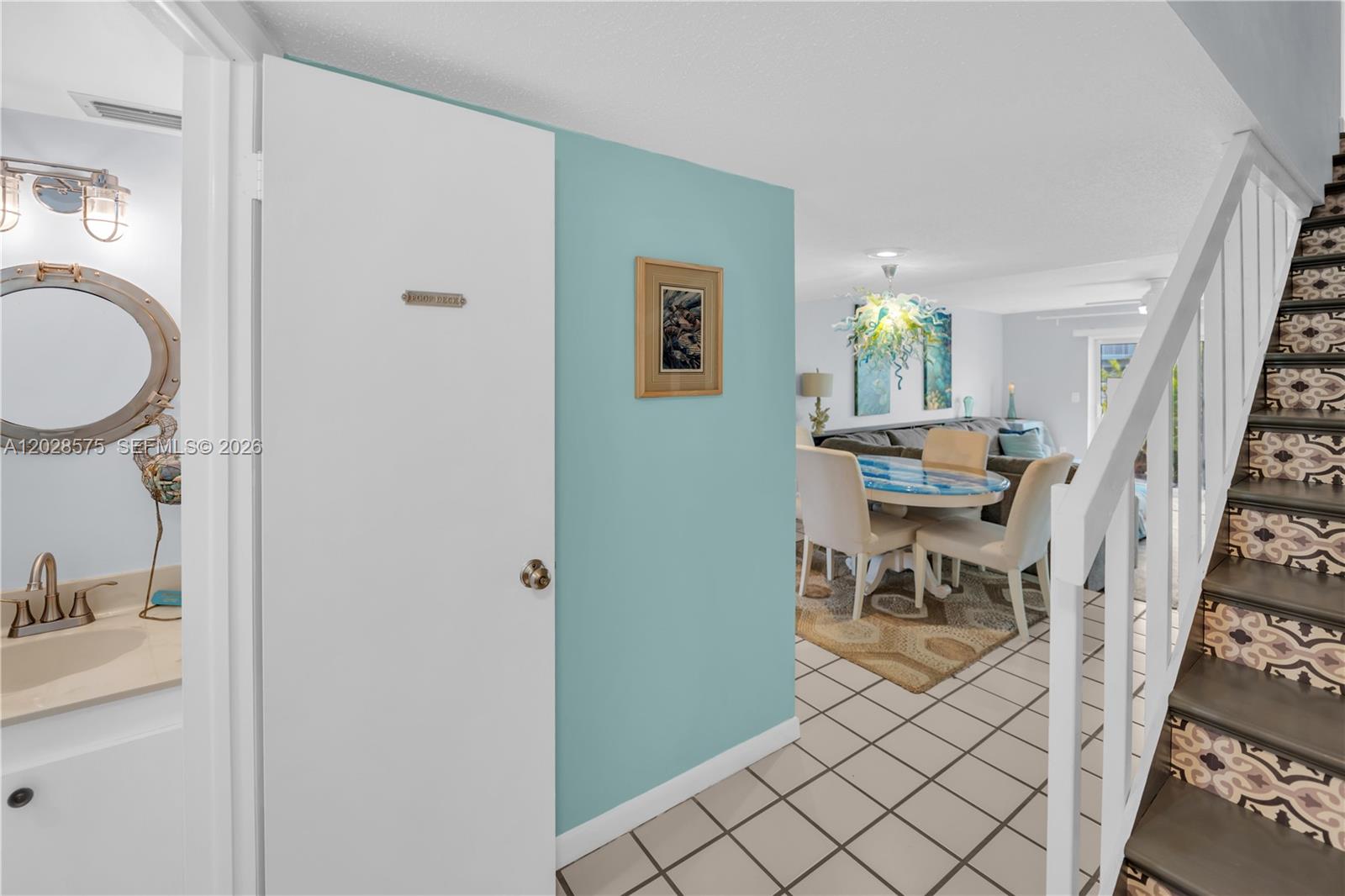 PLANTATION VILLAS I CONDO - Residential