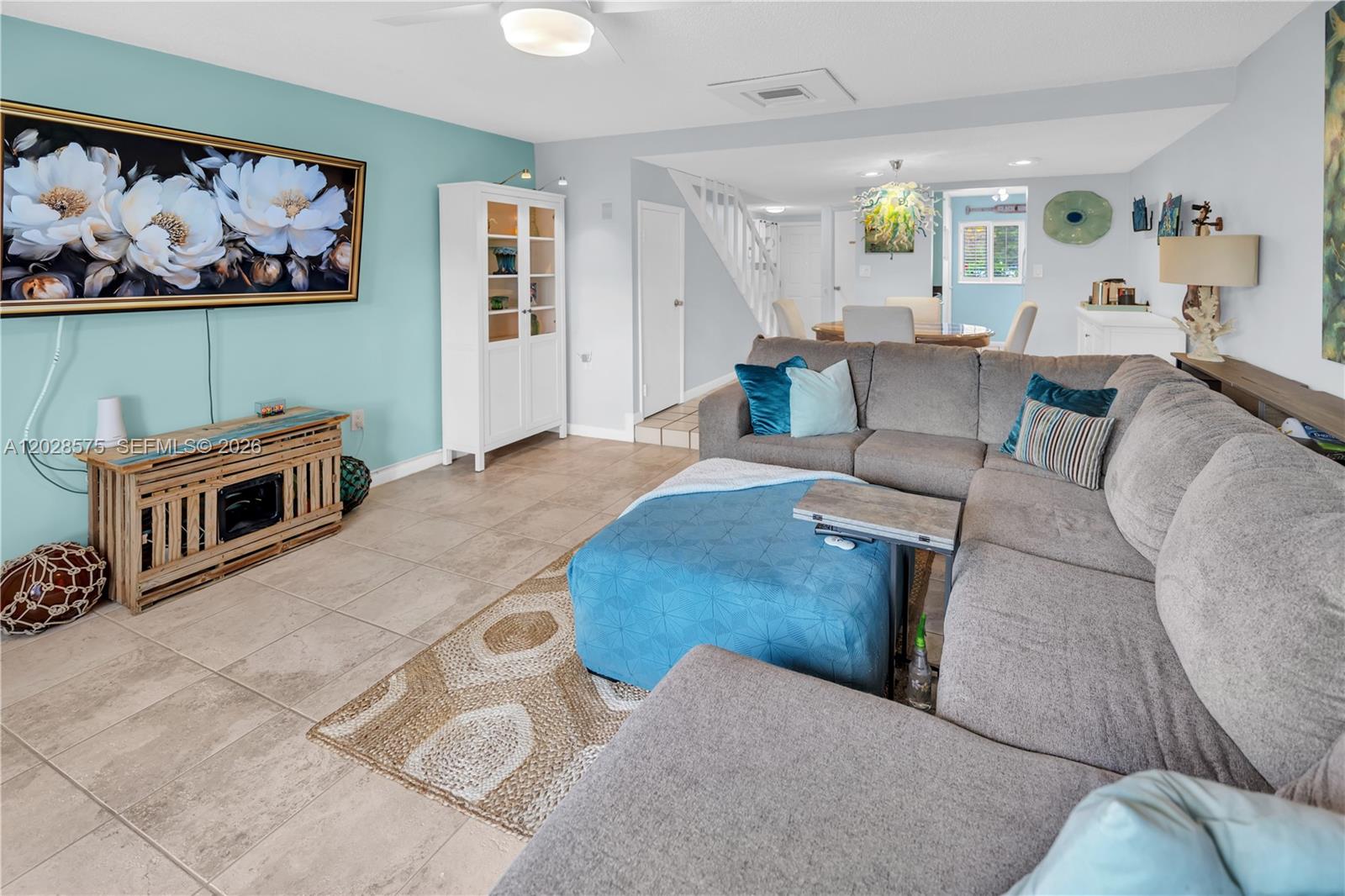 PLANTATION VILLAS I CONDO - Residential