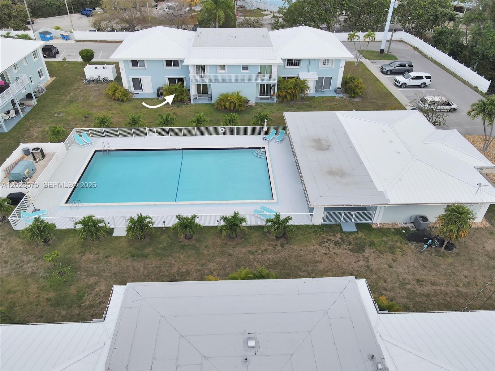 PLANTATION VILLAS I CONDO - Residential