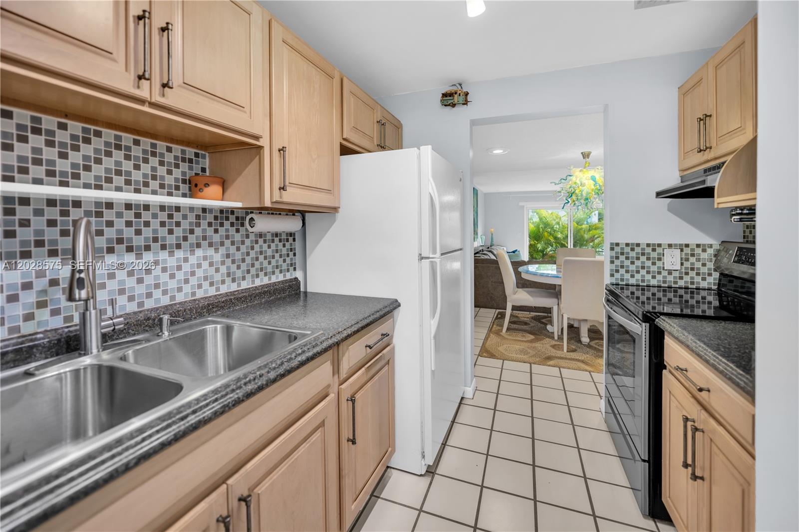 PLANTATION VILLAS I CONDO - Residential
