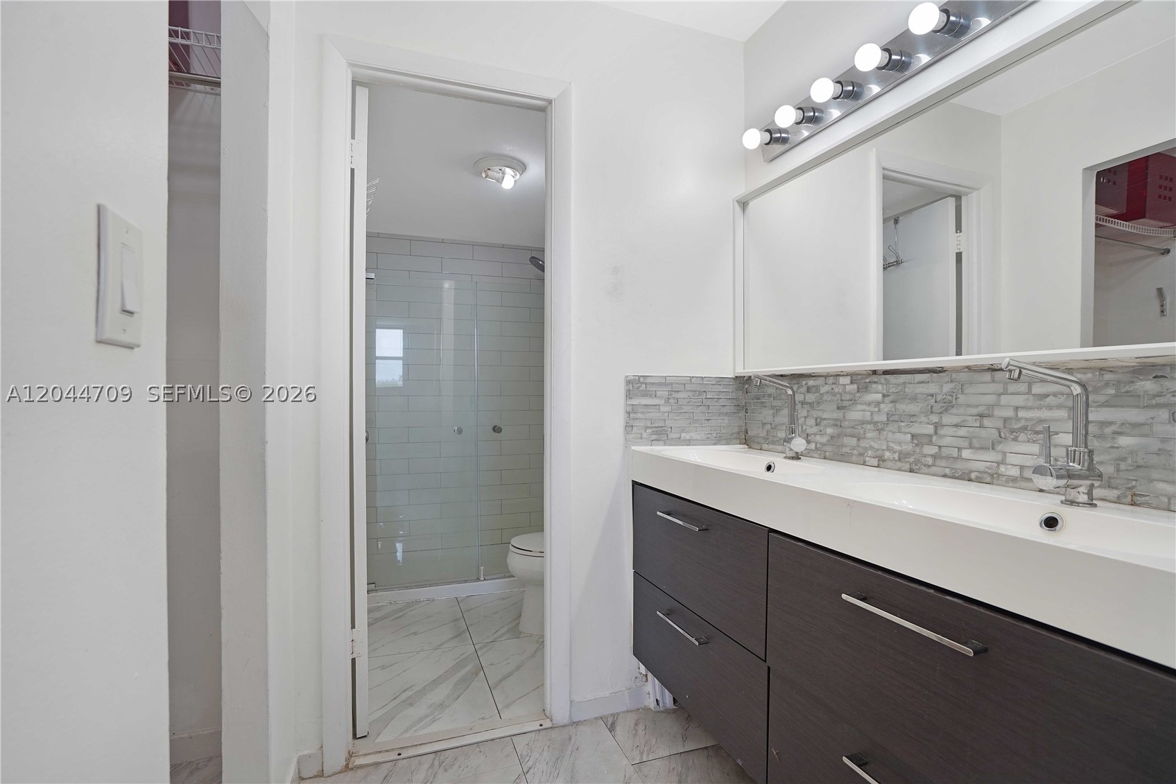 STANTON HOUSE CONDO - Residential