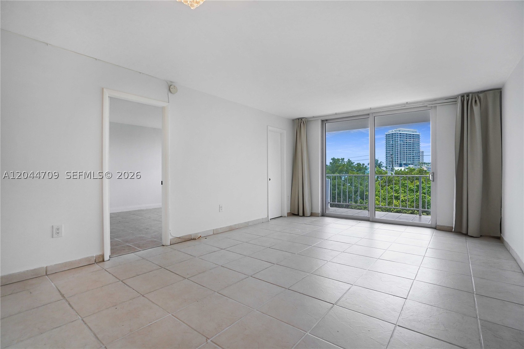 STANTON HOUSE CONDO - Residential