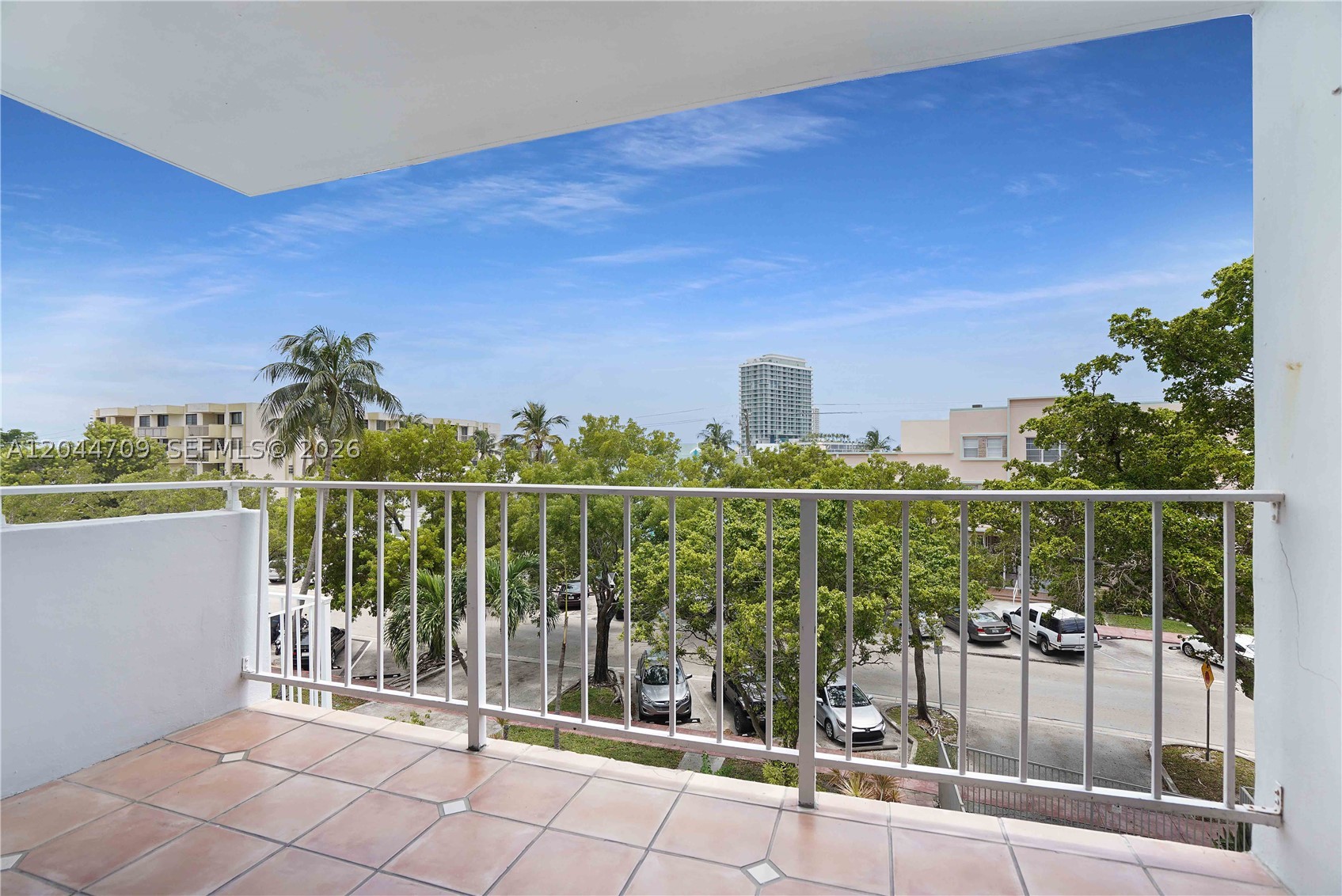 STANTON HOUSE CONDO - Residential