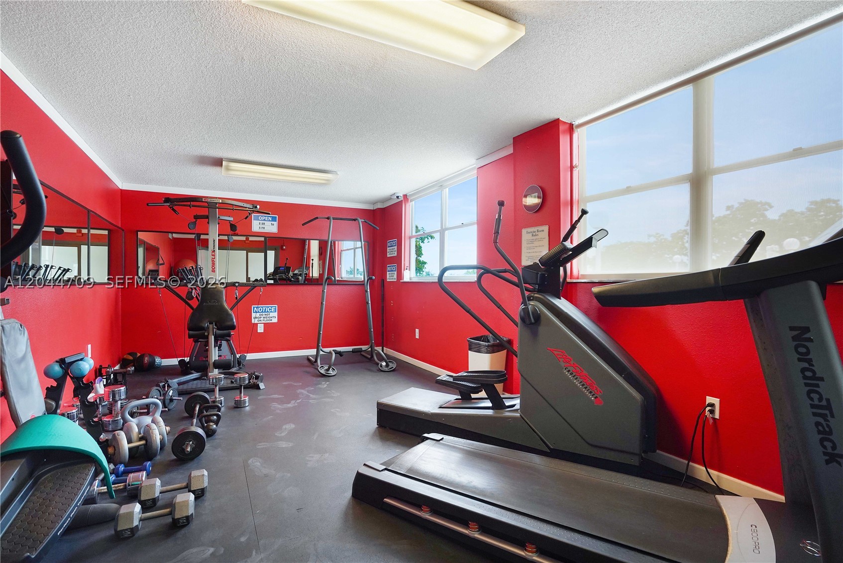 STANTON HOUSE CONDO - Residential
