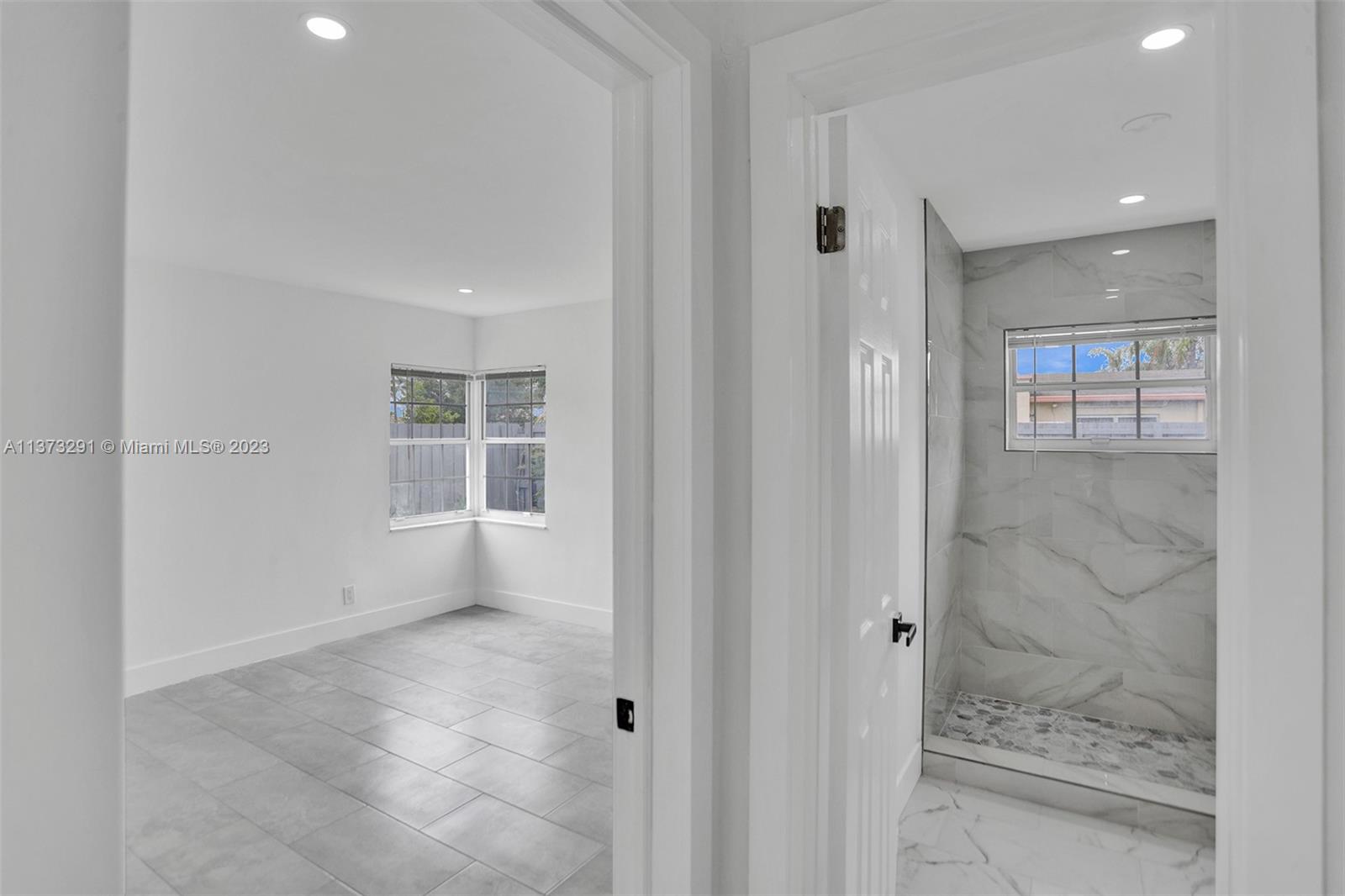 NORTH ANDREWS TERRACE FIR - Residential
