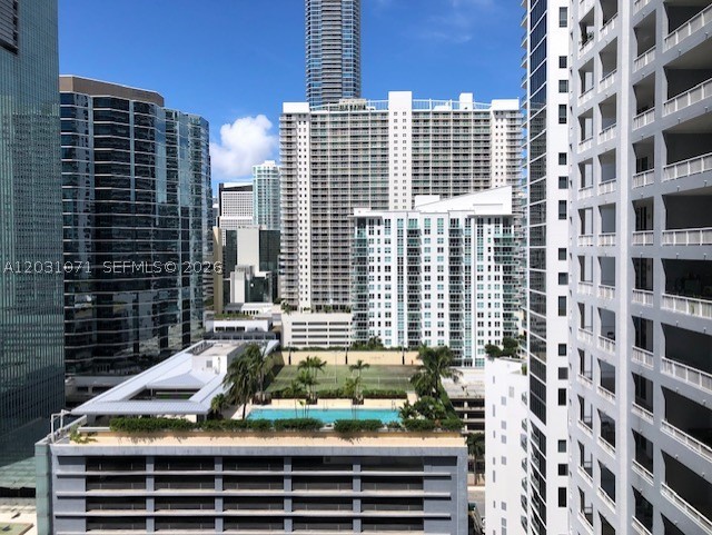 Modern, furnished unit on the 22nd floor. Tile flooring throughout, open kitchen area, walk in closet and washer/dryer in unit. Full-service building with lots of amenities including 24hr concierge and valet, restaurant, business center, pool and large fitness center. Amazing location in the heart of Brickell, walking distance to shops, restaurants, banks and more! Available August 1st.