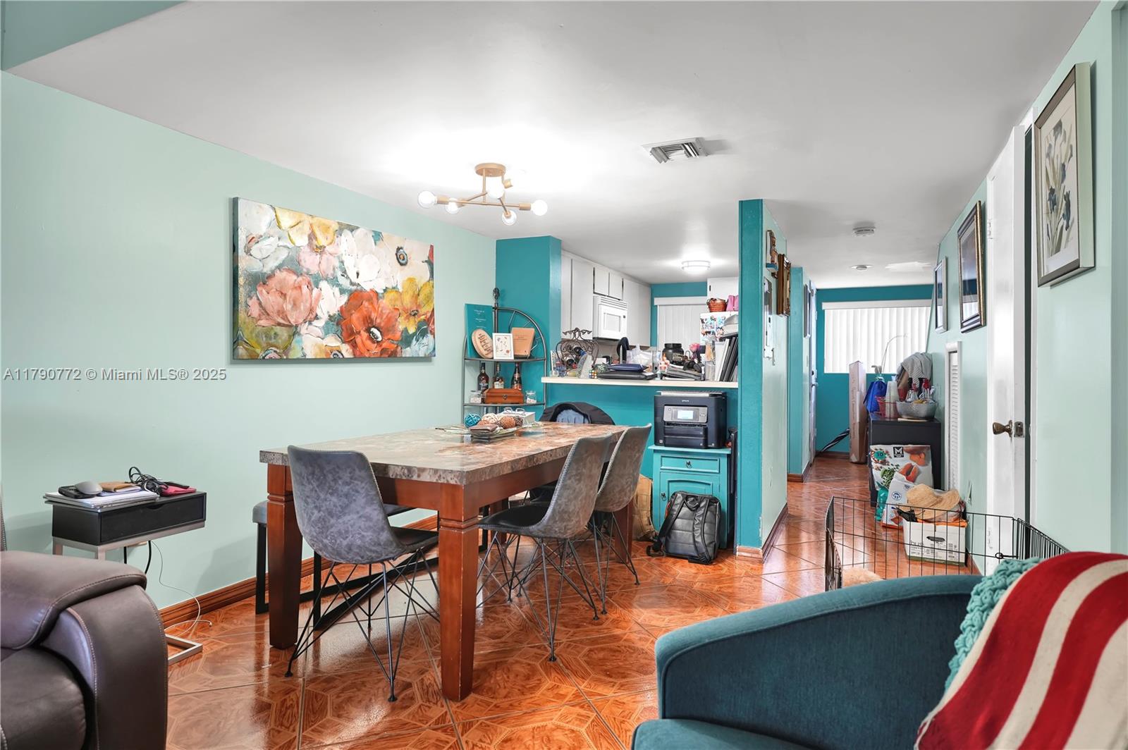 MELROSE TOWNHOMES CONDO - Residential
