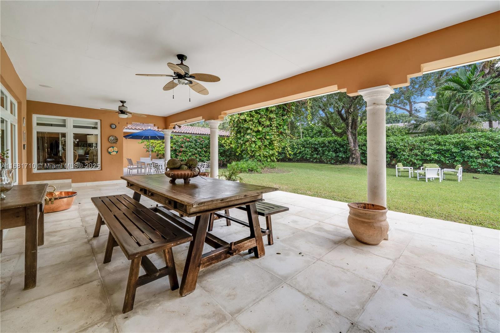 CORAL GABLES BISC BAY SEC - Residential