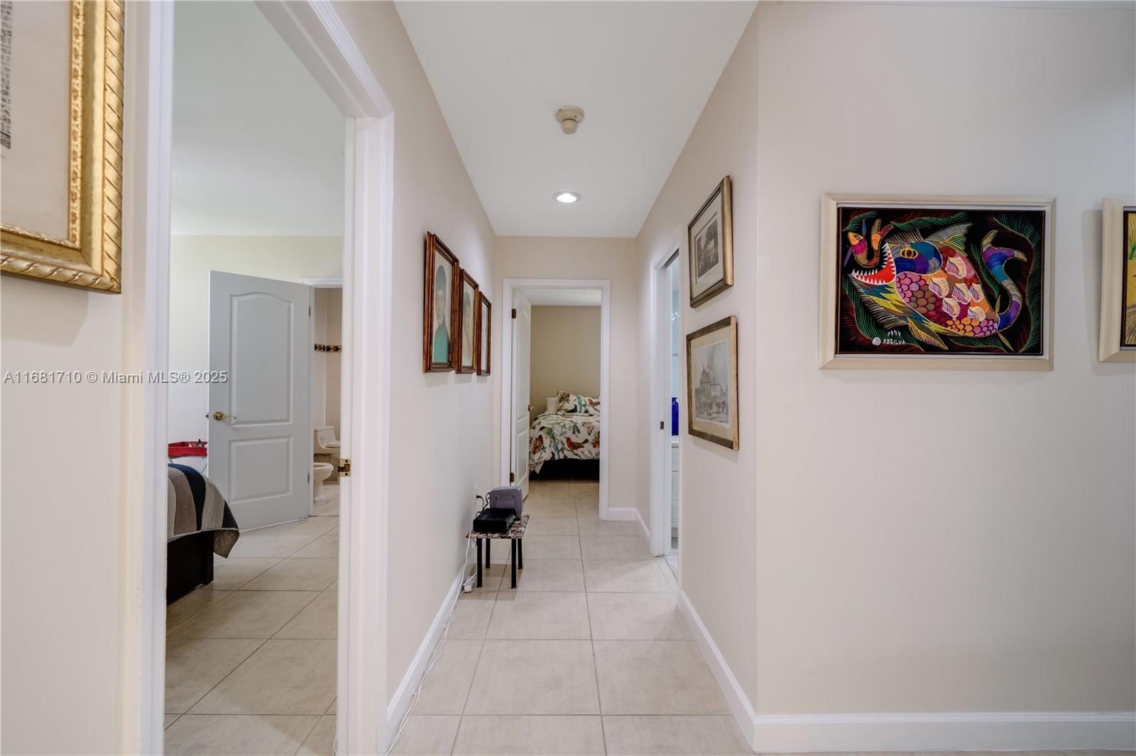 CORAL GABLES BISC BAY SEC - Residential