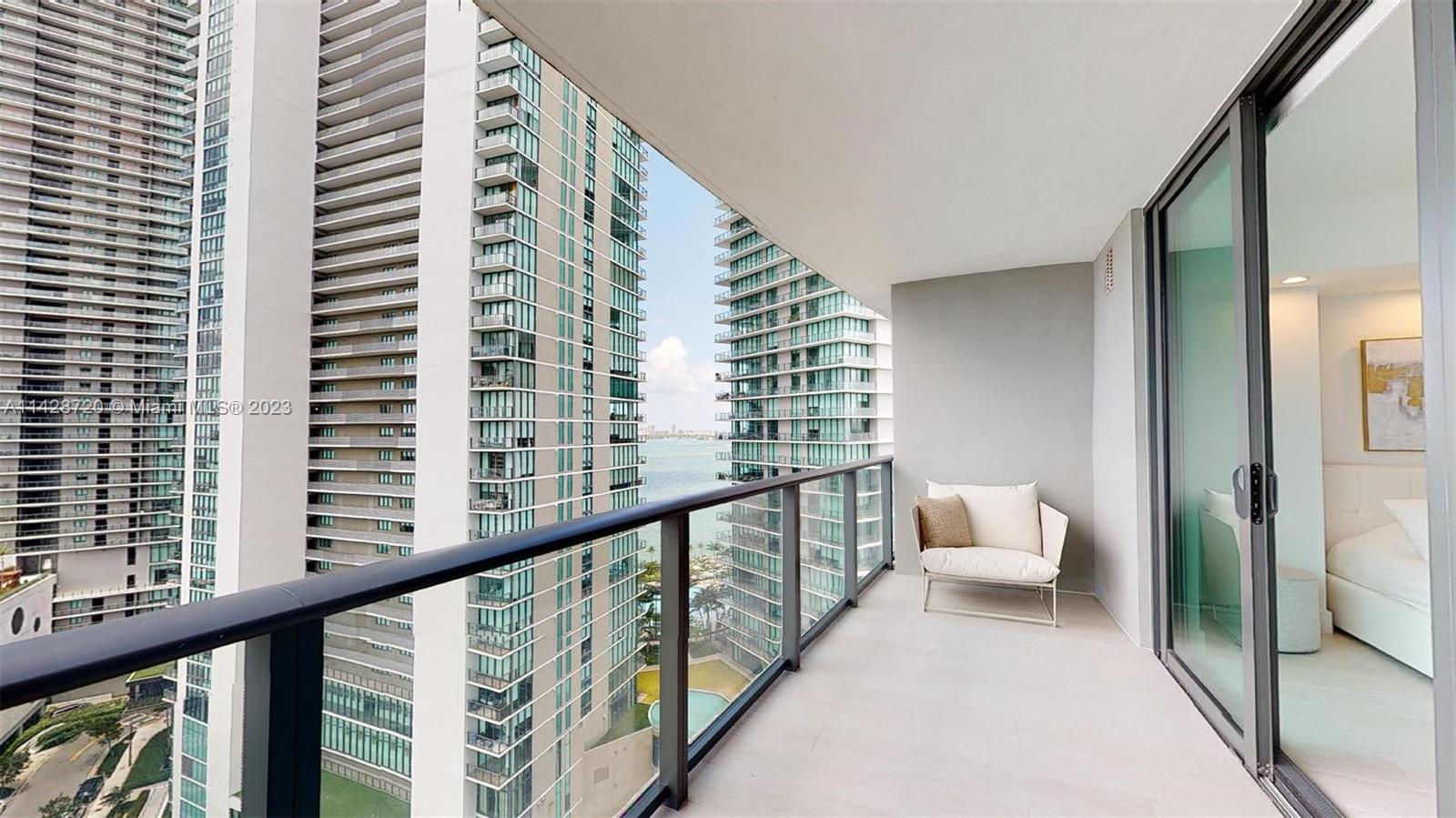 PARAISO BAYVIEWS CONDO - Residential Lease