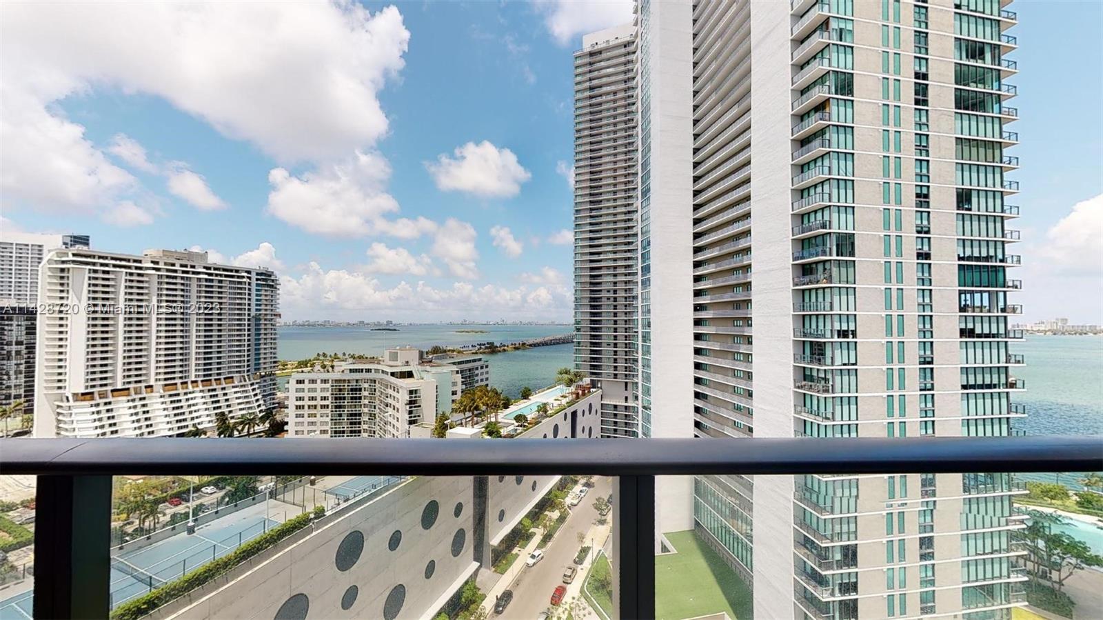 PARAISO BAYVIEWS CONDO - Residential Lease