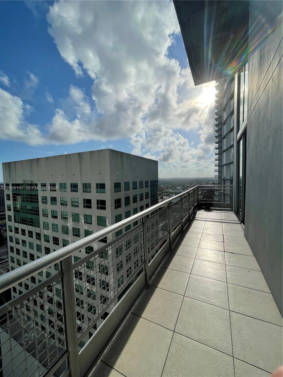 NEO VERTIKA CONDO - Residential
