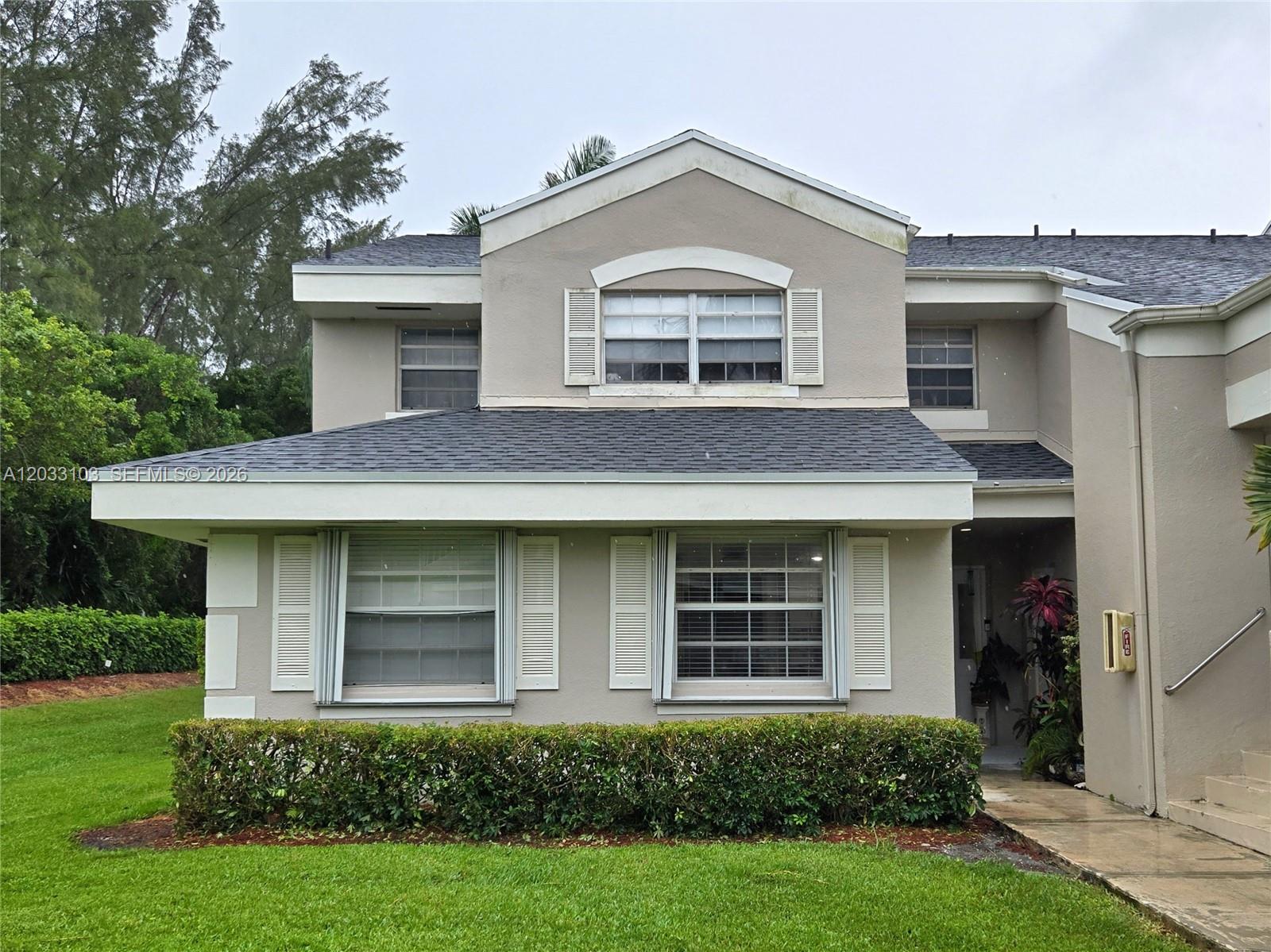 KEYS GATE CONDO NO SIX - Residential