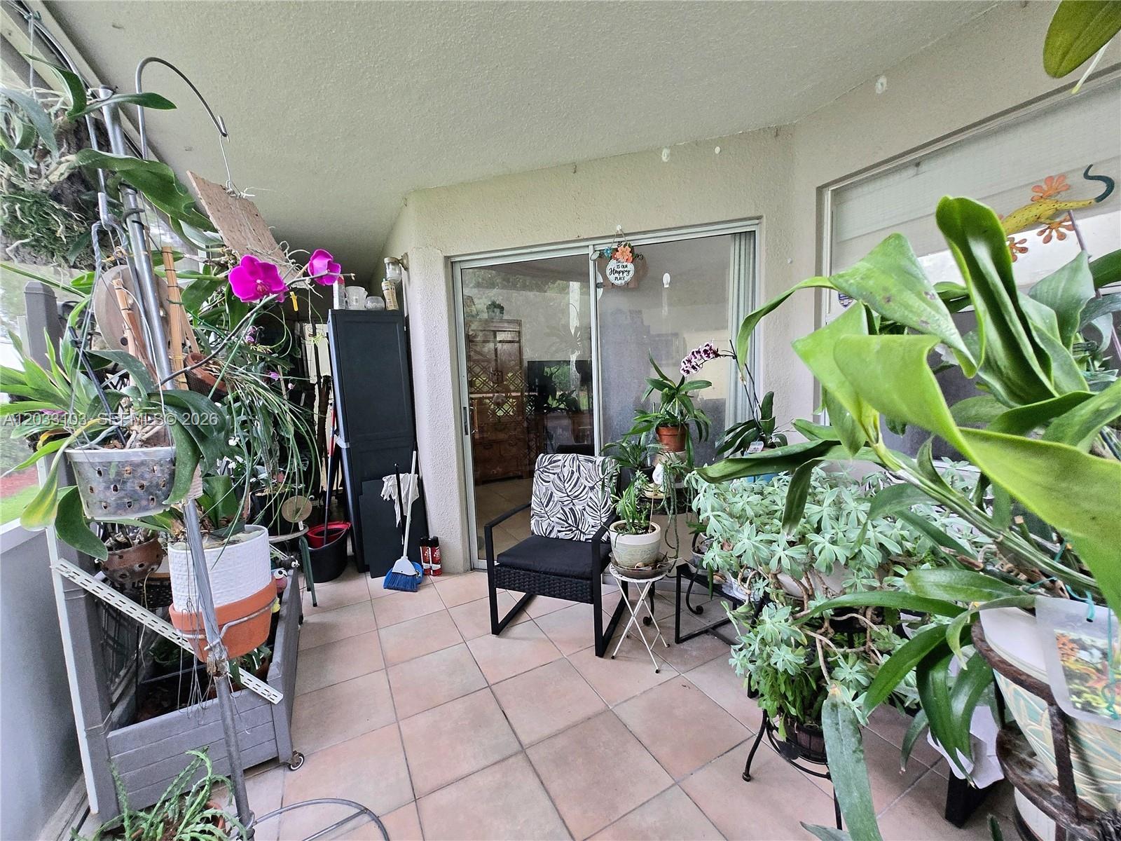 KEYS GATE CONDO NO SIX - Residential