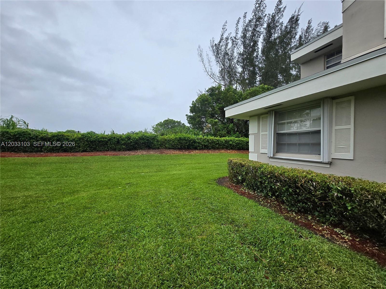 KEYS GATE CONDO NO SIX - Residential