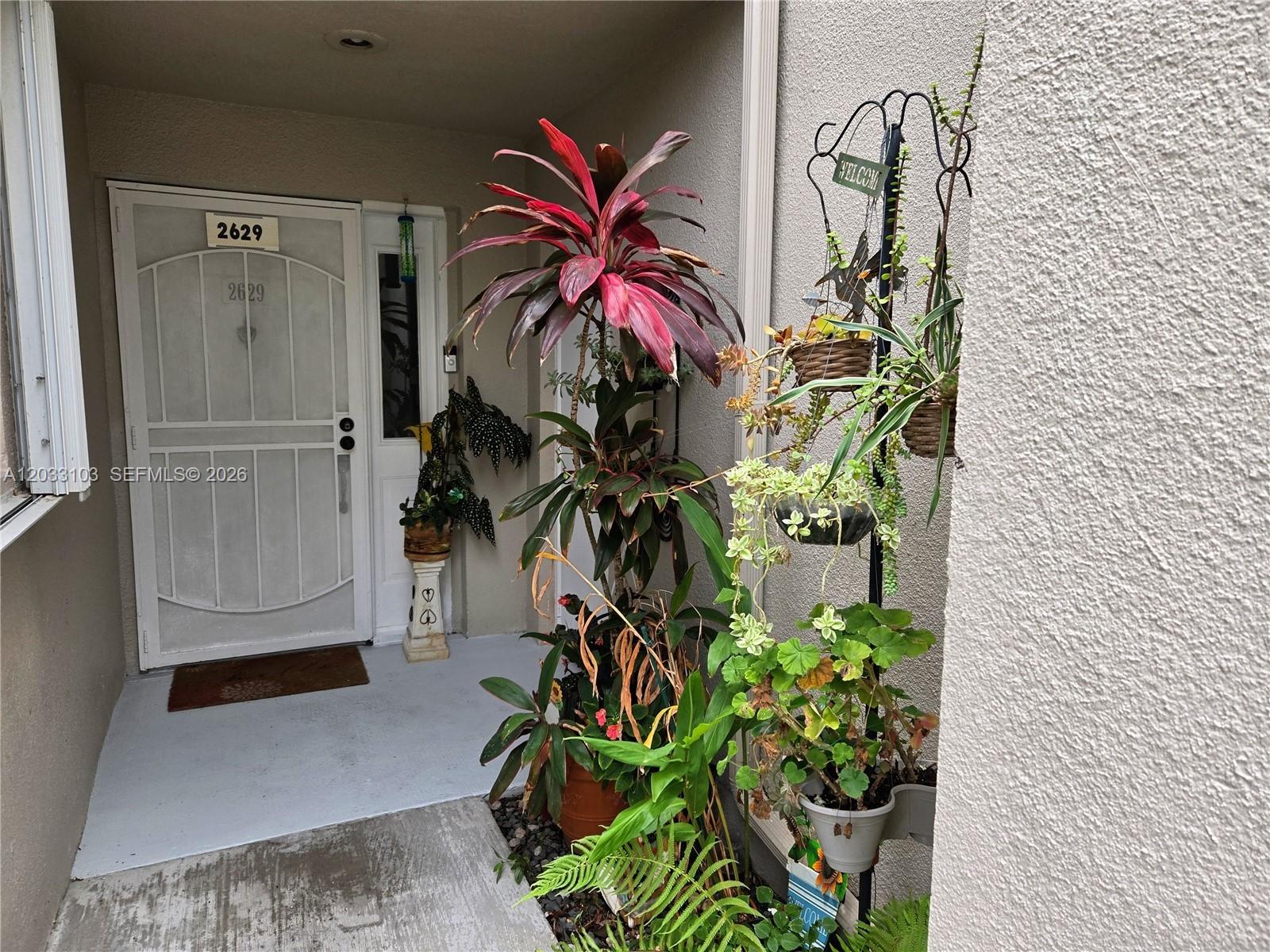 KEYS GATE CONDO NO SIX - Residential