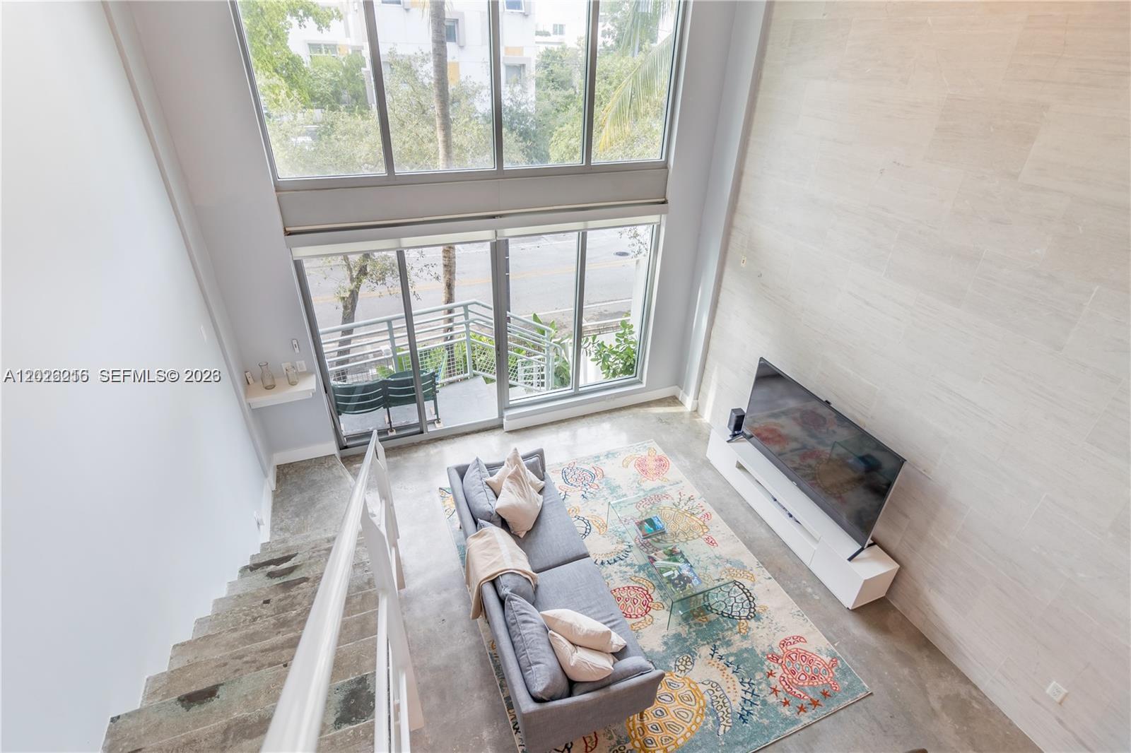 ABSOLUT CONDO - Residential Lease