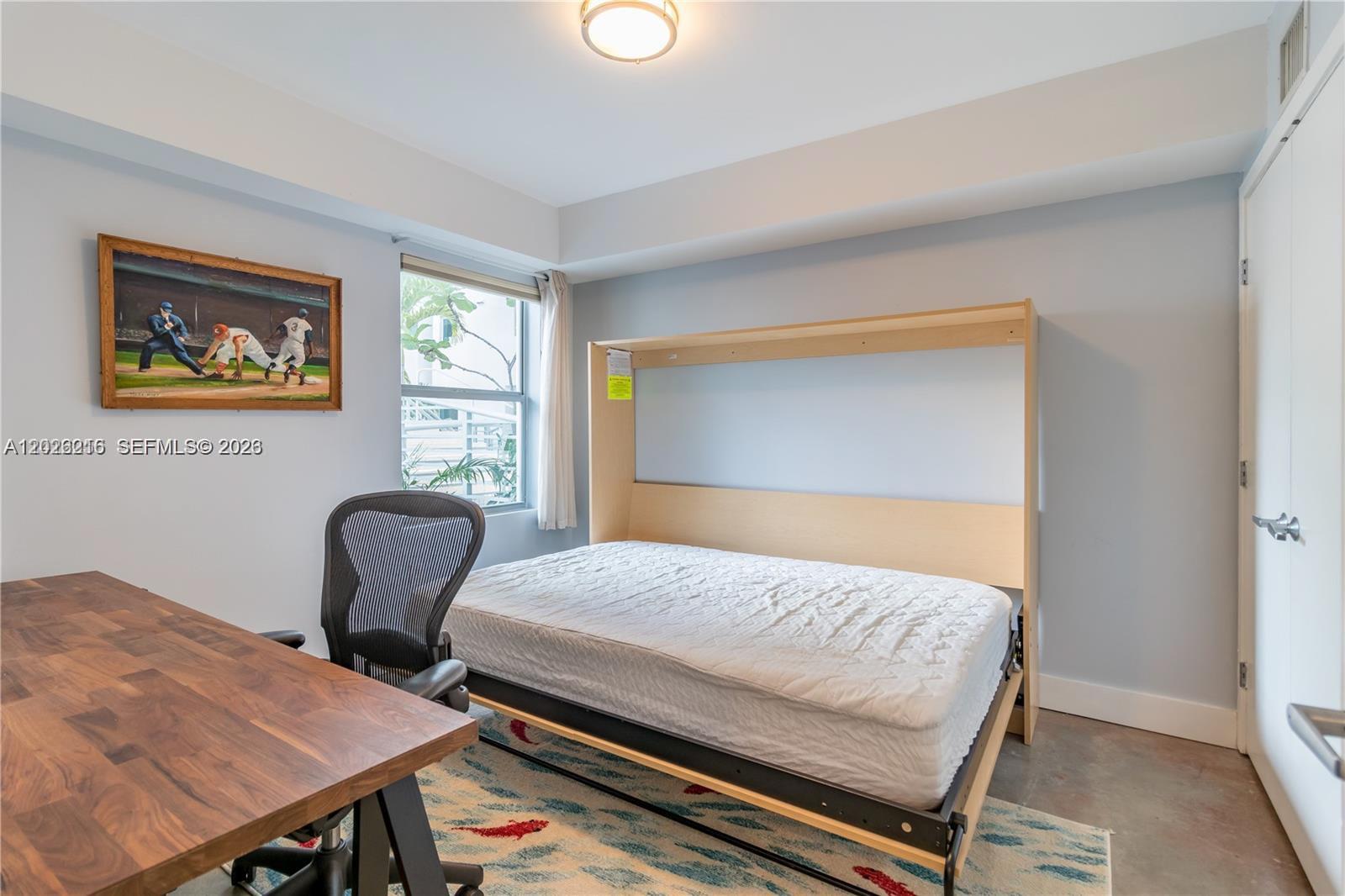 ABSOLUT CONDO - Residential Lease