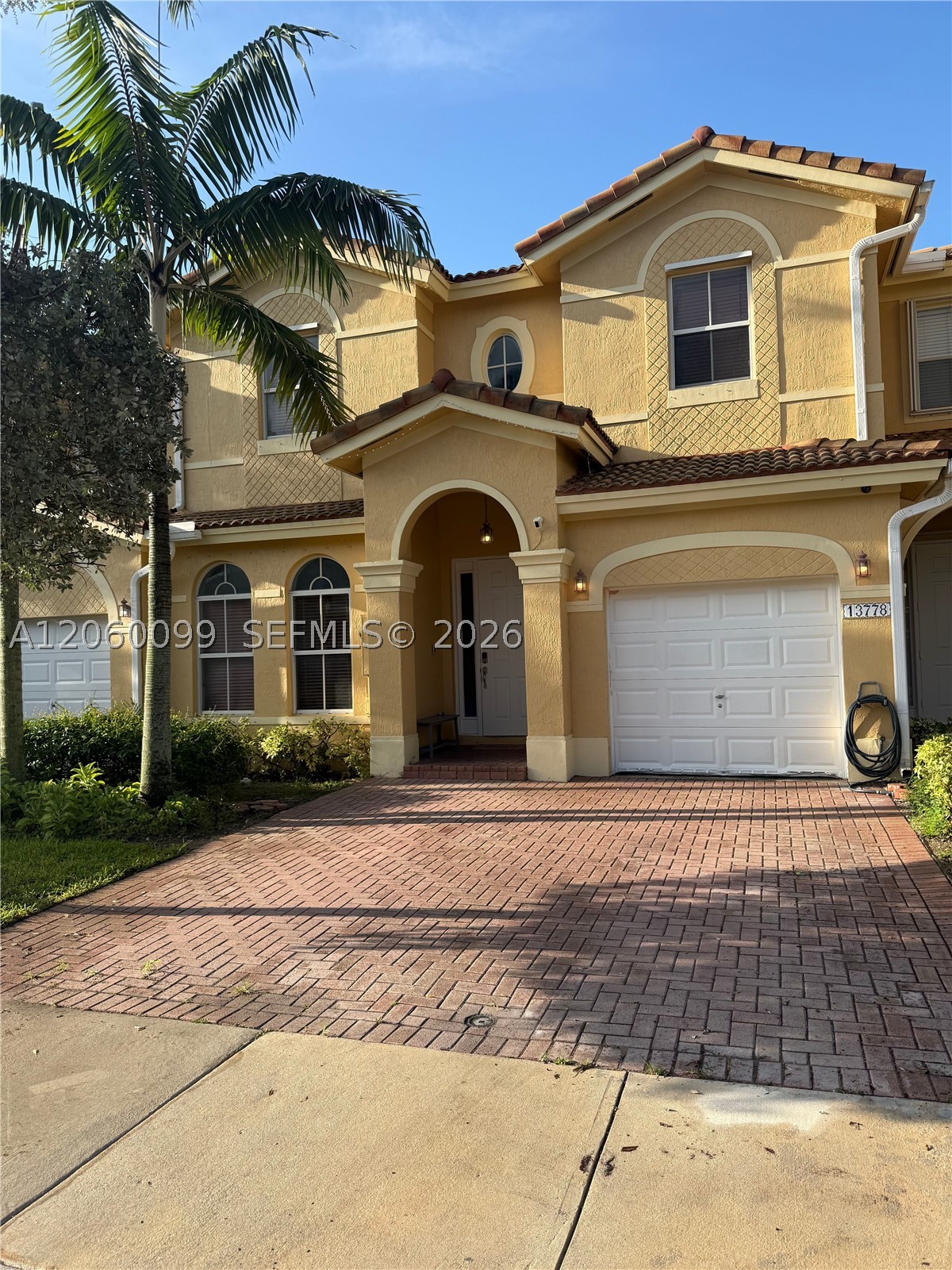 CENTURY BREEZE - Residential