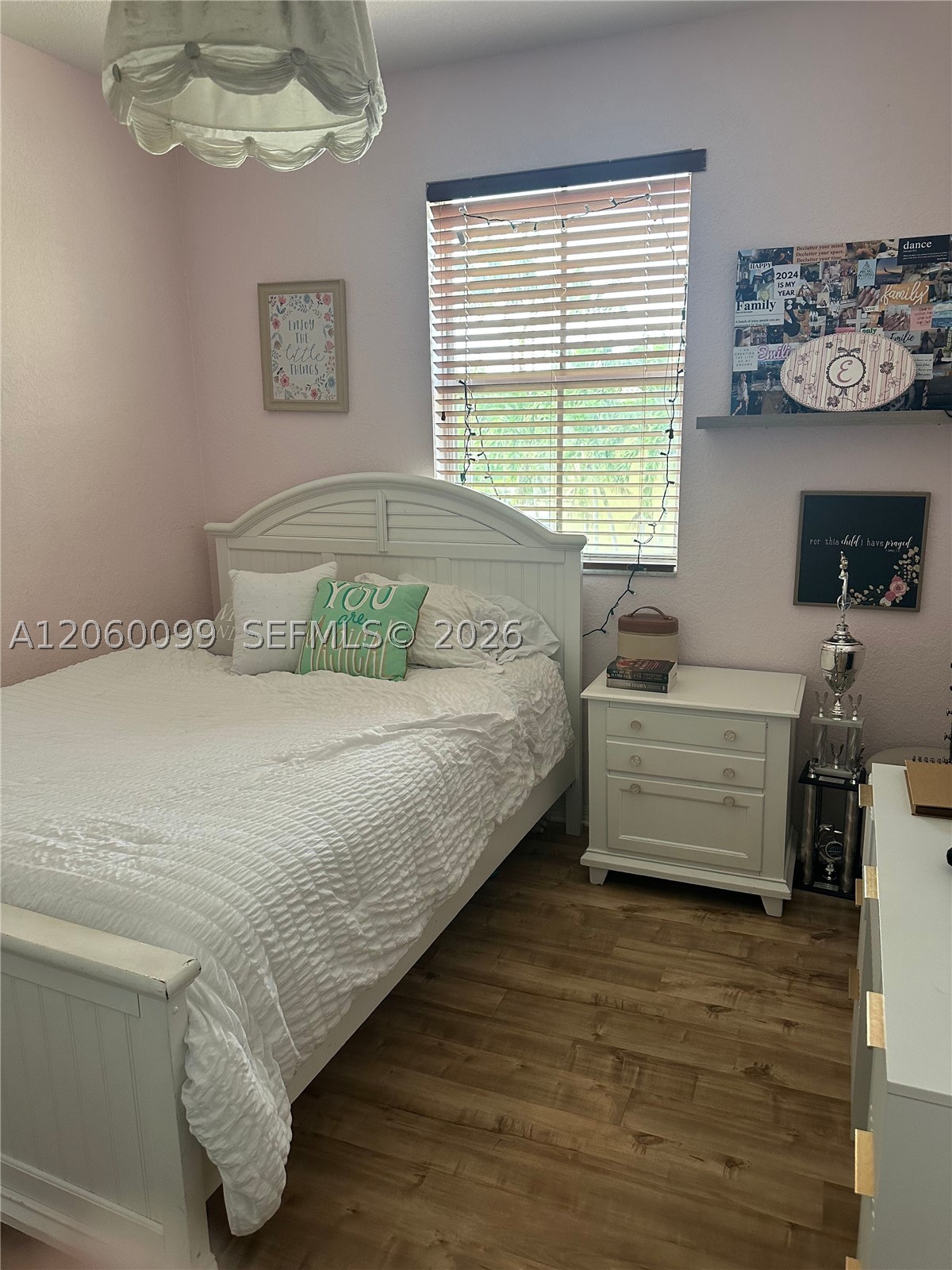 CENTURY BREEZE - Residential