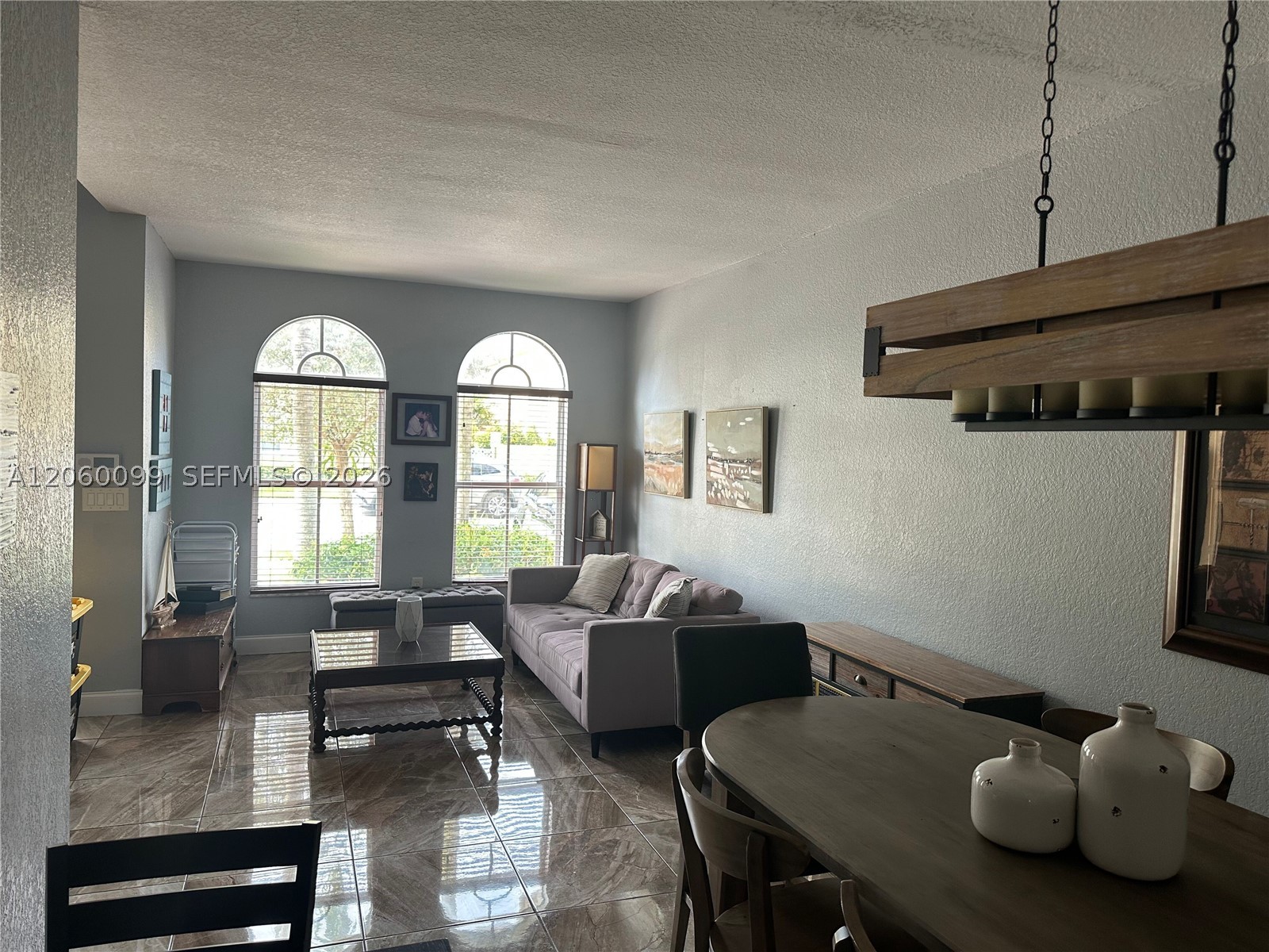 CENTURY BREEZE - Residential