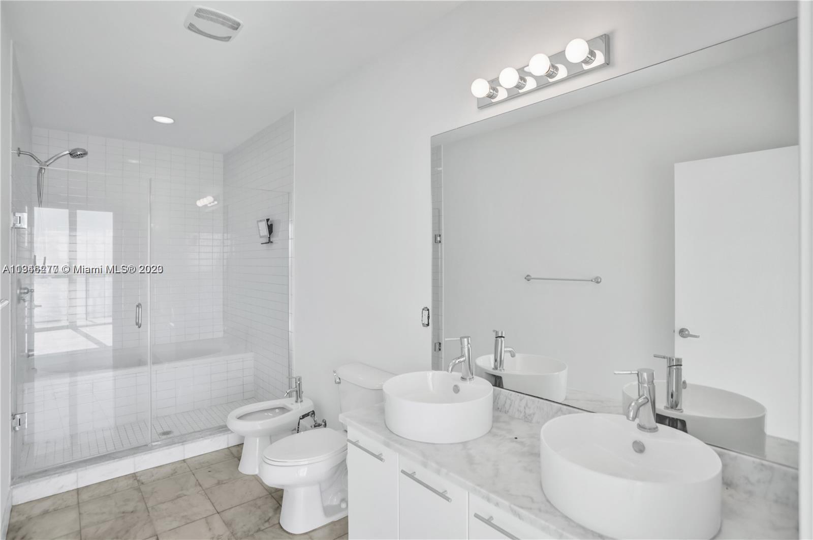 MARINABLUE CONDO - Residential Lease