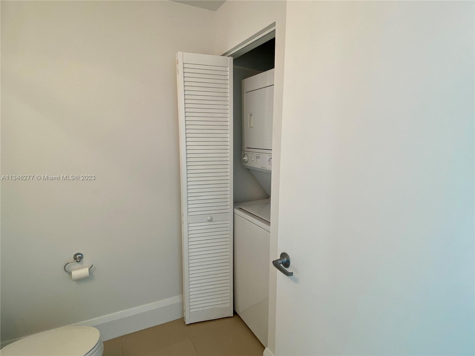MARINABLUE CONDO - Residential Lease