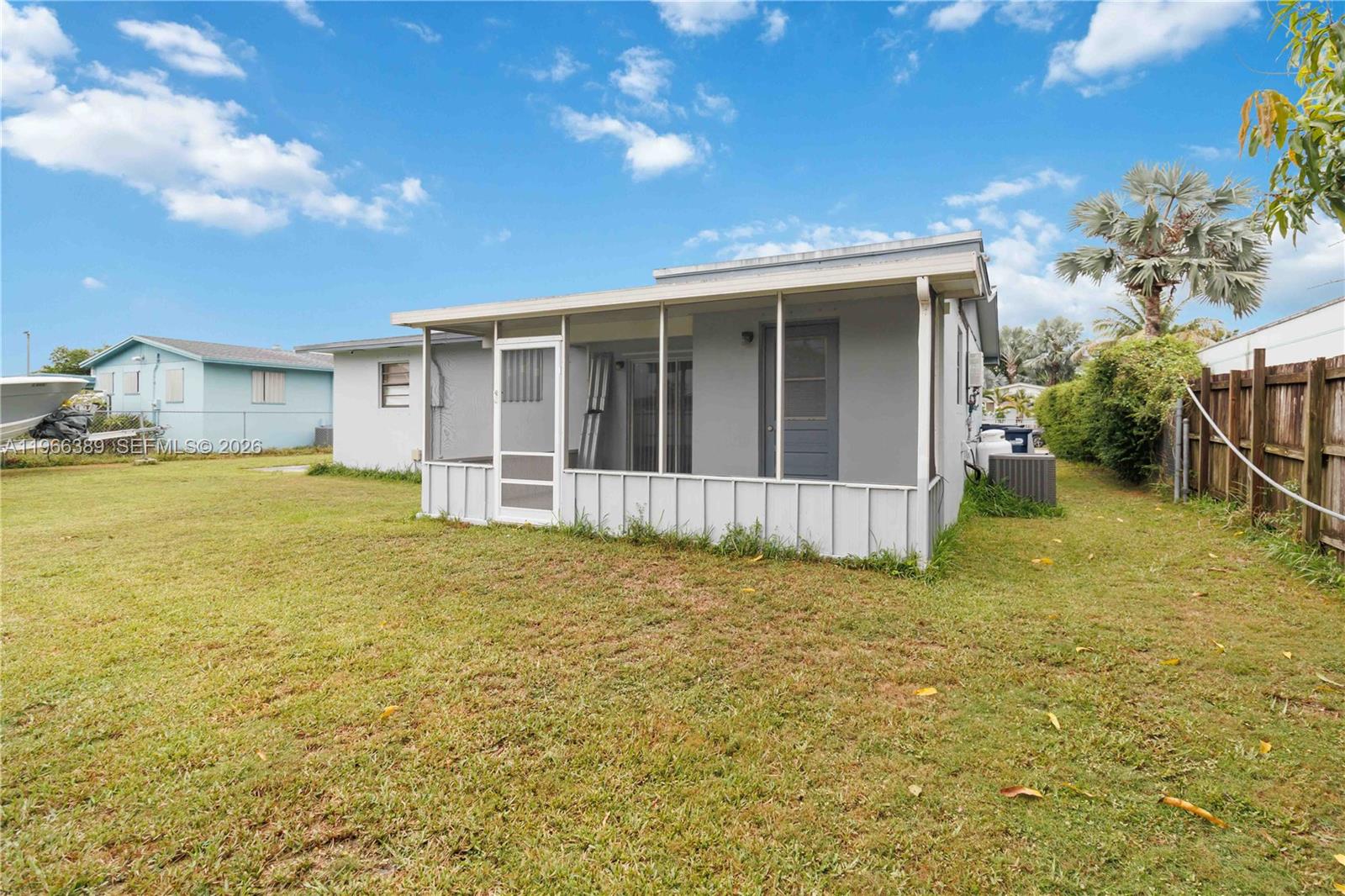 PALMLAND HOMES SOUTH NO T - Residential