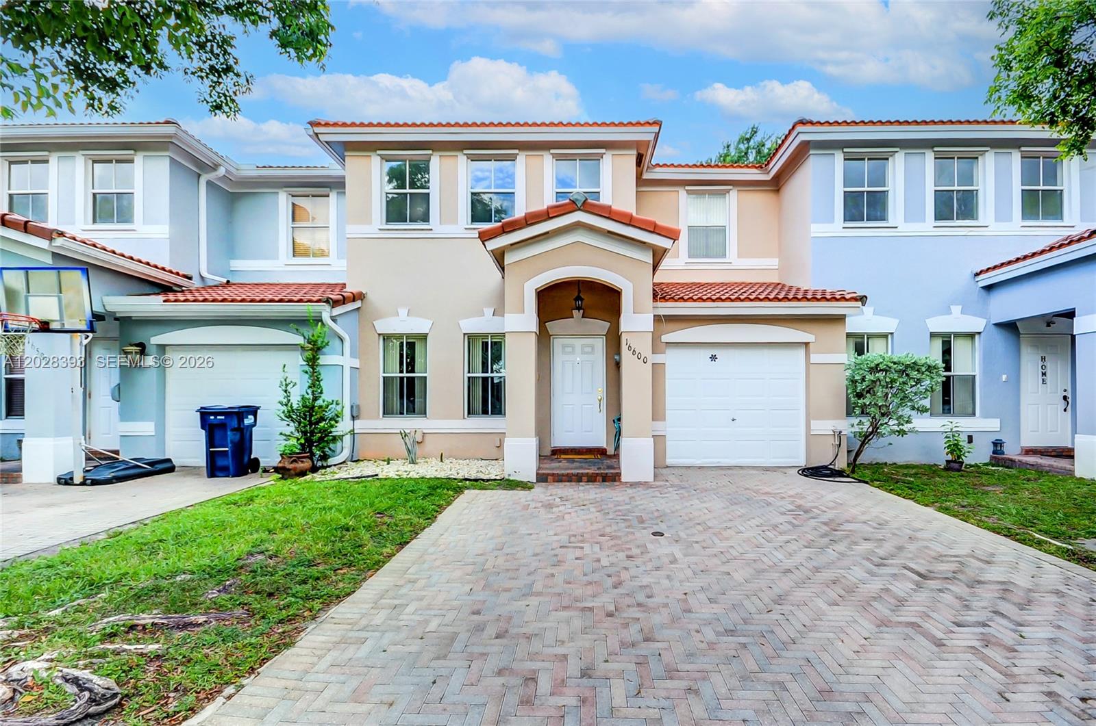 Welcome to this beautiful townhouse located in one of Kendall's most desirable communities. Featuring 3 spacious bedrooms and 2 full bathrooms, this home offers the perfect combination of comfort, style, and convenience.

Enjoy breathtaking lake views from your private patio, providing a peaceful setting for morning coffee, outdoor gatherings, or relaxing after a long day. The open and bright floor plan creates a warm and inviting atmosphere, ideal for both everyday living and entertaining.

Conveniently situated near top-rated schools, shopping centers, restaurants, parks, and major highways, this property offers easy access to everything Kendall has to offer.
