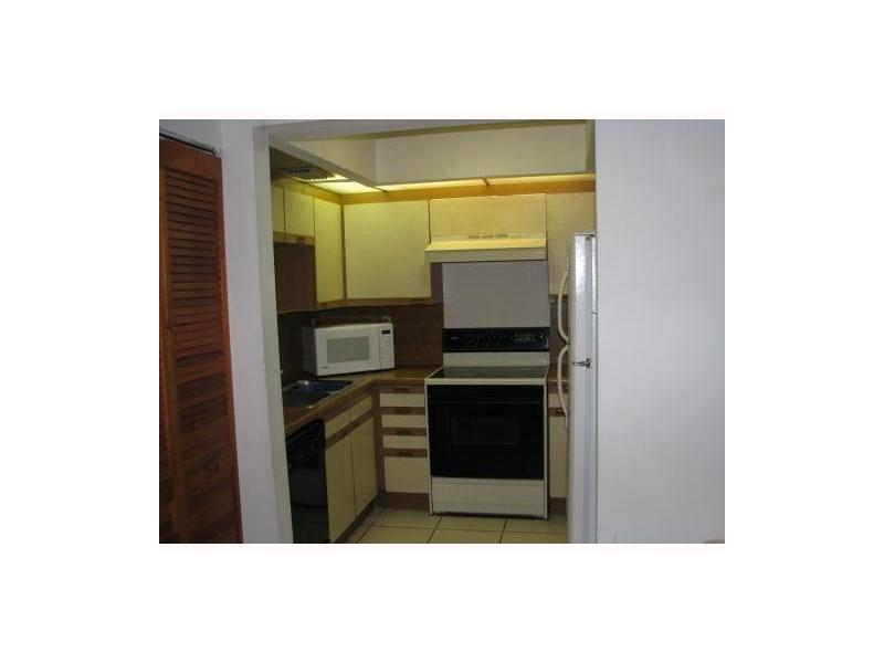 KENLAND BEND SOUTH CONDO - Residential Lease