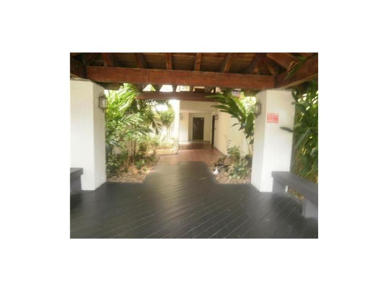 KENLAND BEND SOUTH CONDO - Residential Lease