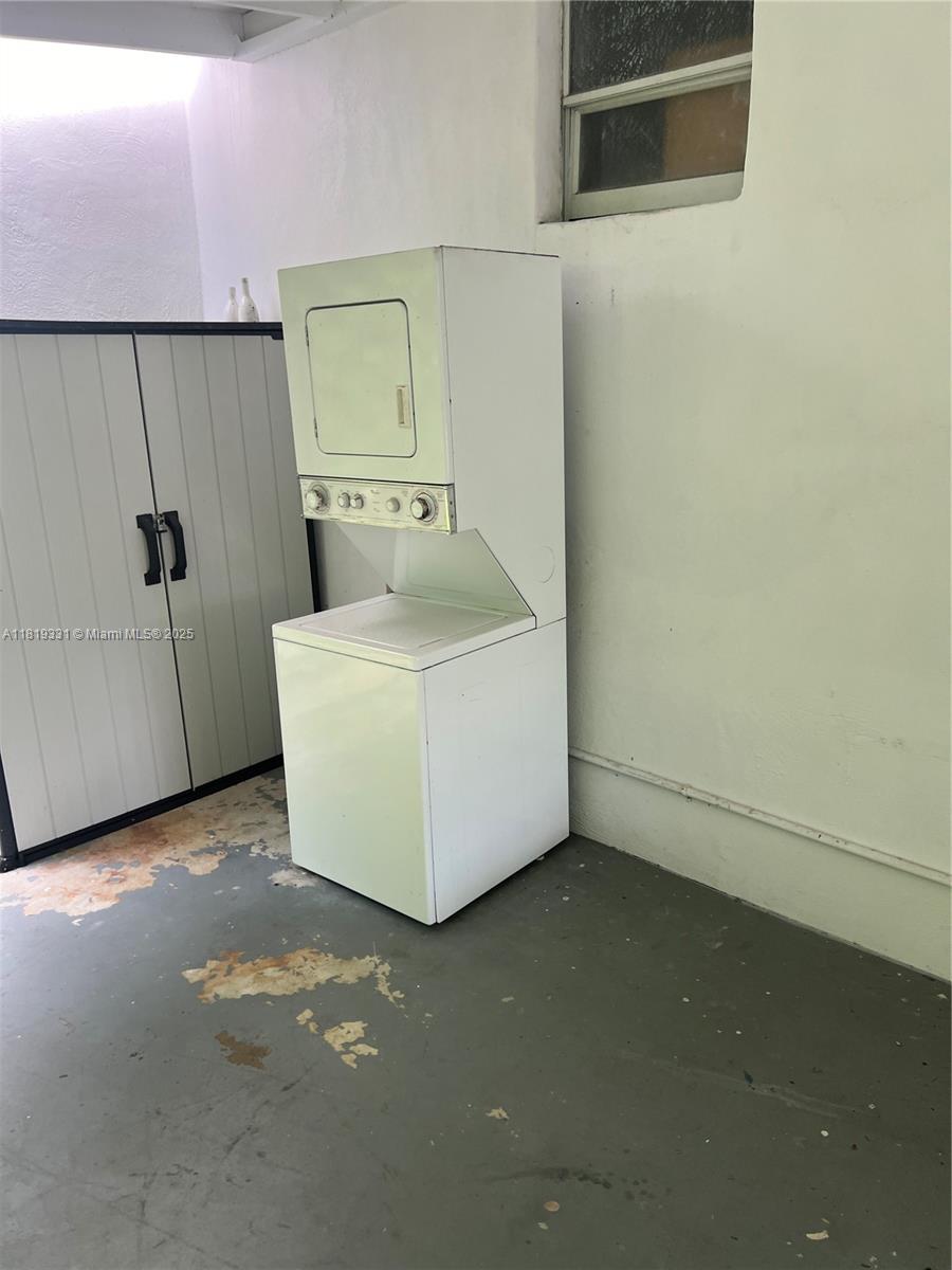 FROW HOMESTEAD - Residential Lease