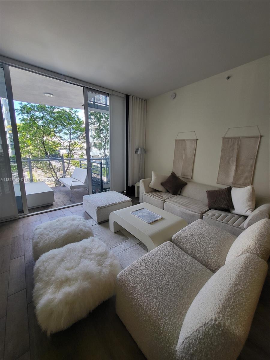 ARTEPARK SOUTH CONDO - Residential Lease