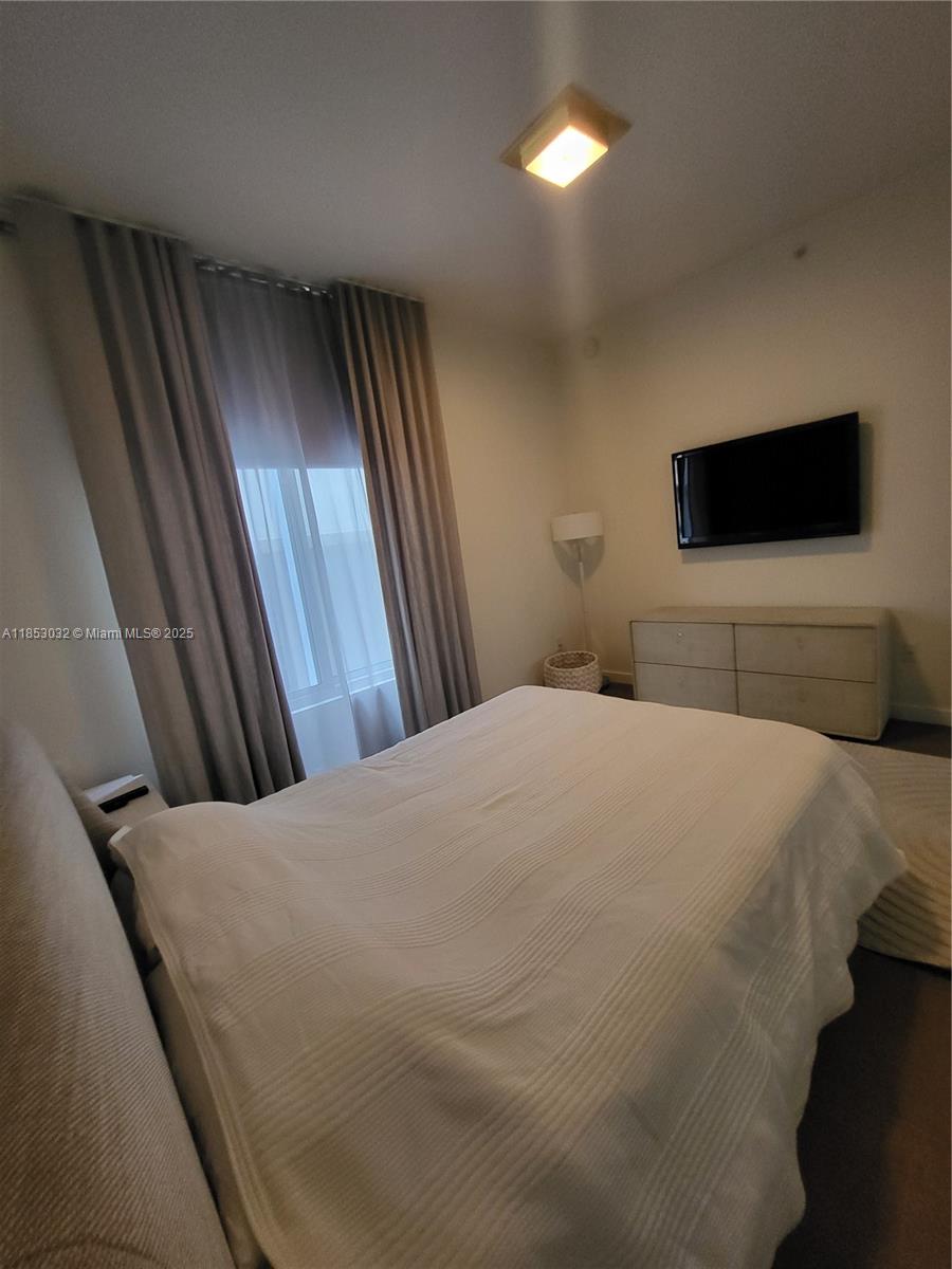 ARTEPARK SOUTH CONDO - Residential Lease