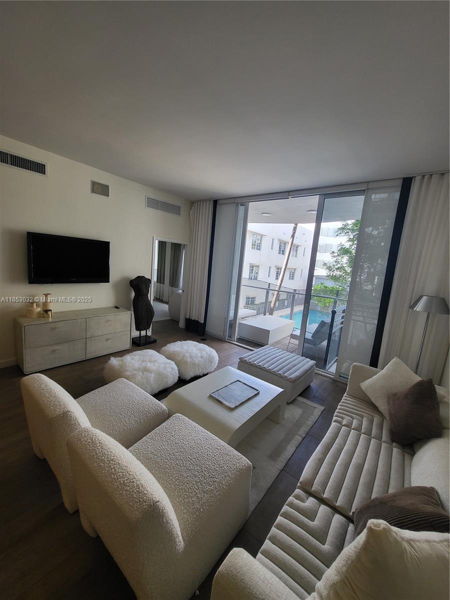 ARTEPARK SOUTH CONDO - Residential Lease