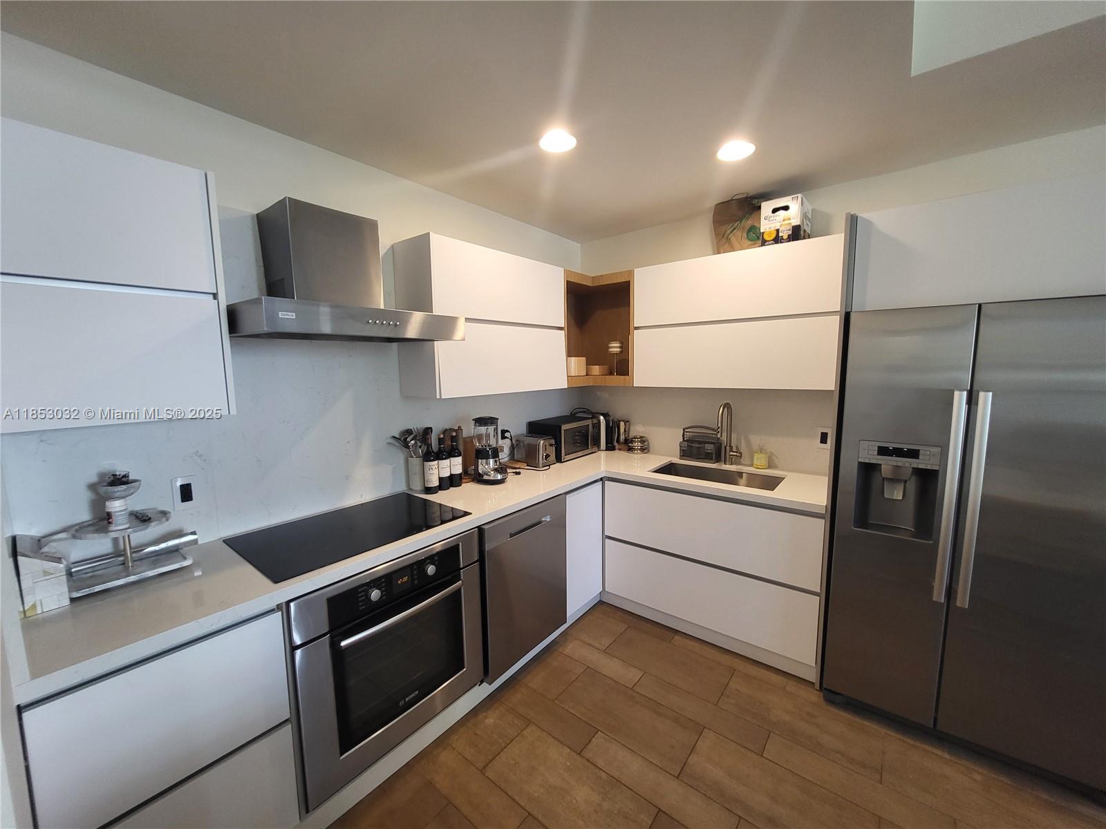 ARTEPARK SOUTH CONDO - Residential Lease