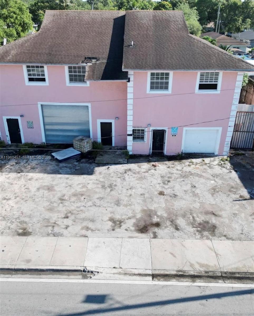 PROPERTY SOLD AS IS (CASH), BUYER Must provide provide proof of funds.