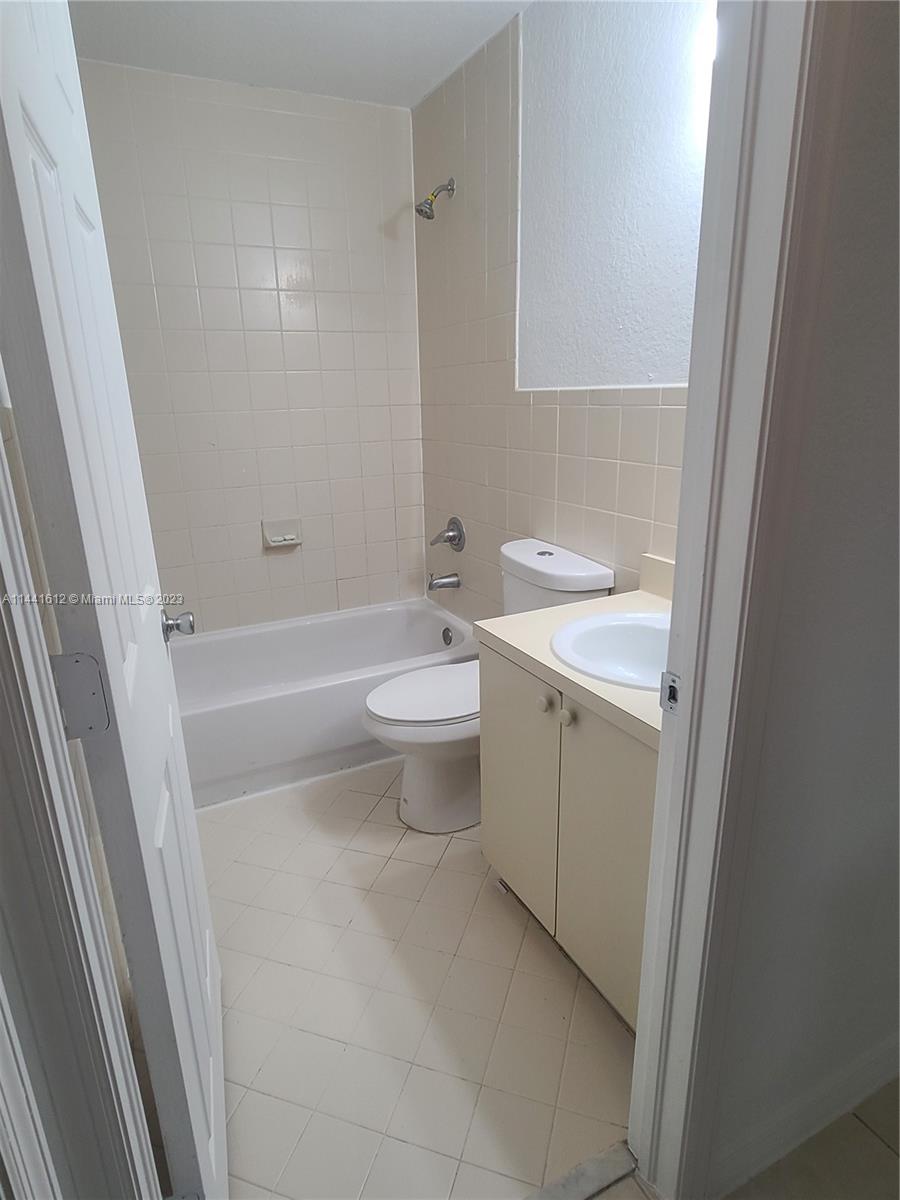 VILLAS OF PALM BAY - Residential