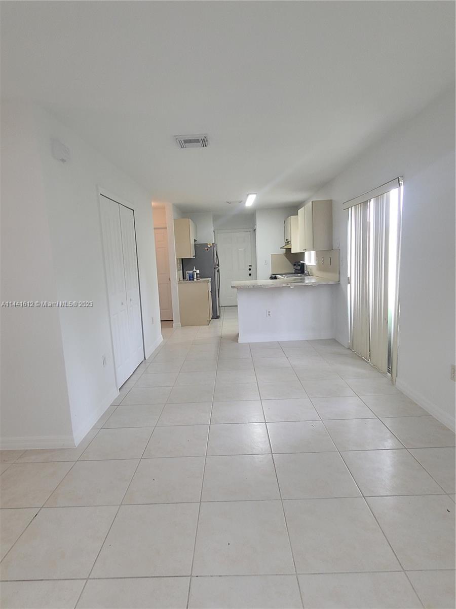 VILLAS OF PALM BAY - Residential