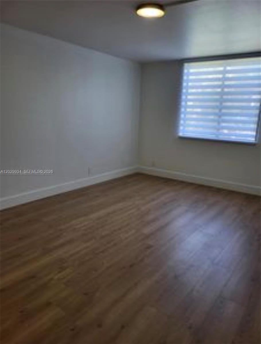 VISTA GARDENS I CONDO - Residential Lease
