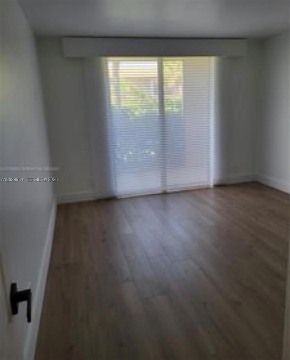 VISTA GARDENS I CONDO - Residential Lease