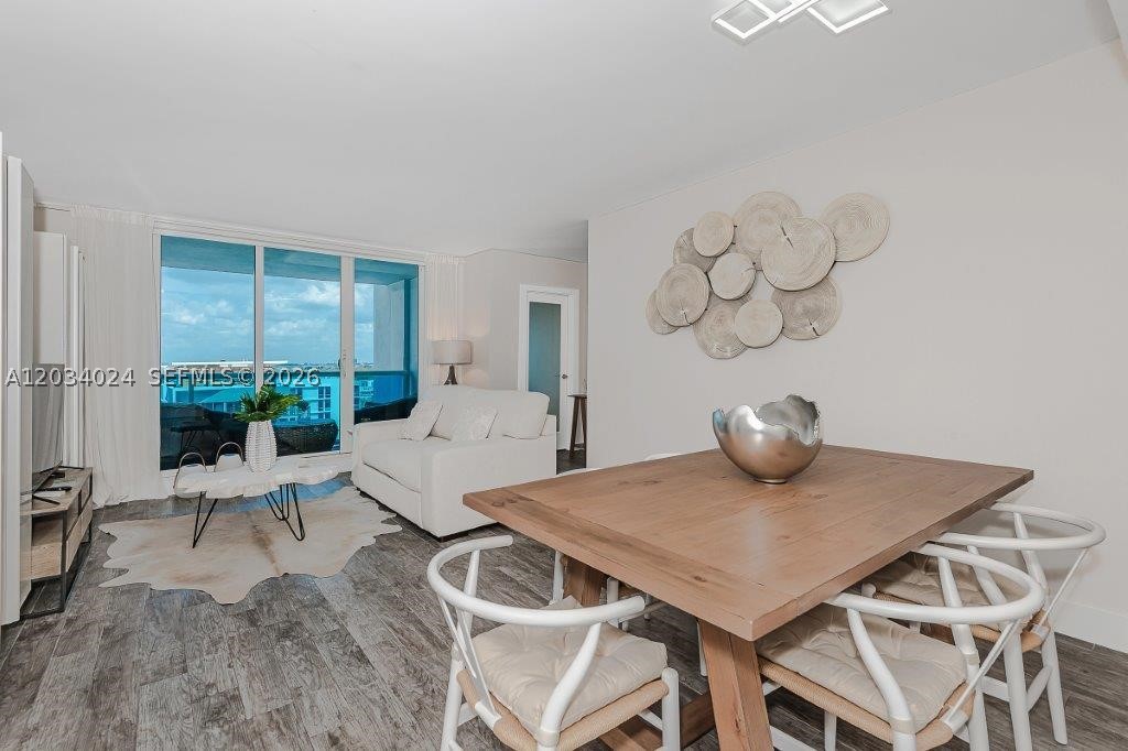 RONEY PALACE CONDO - Residential Lease
