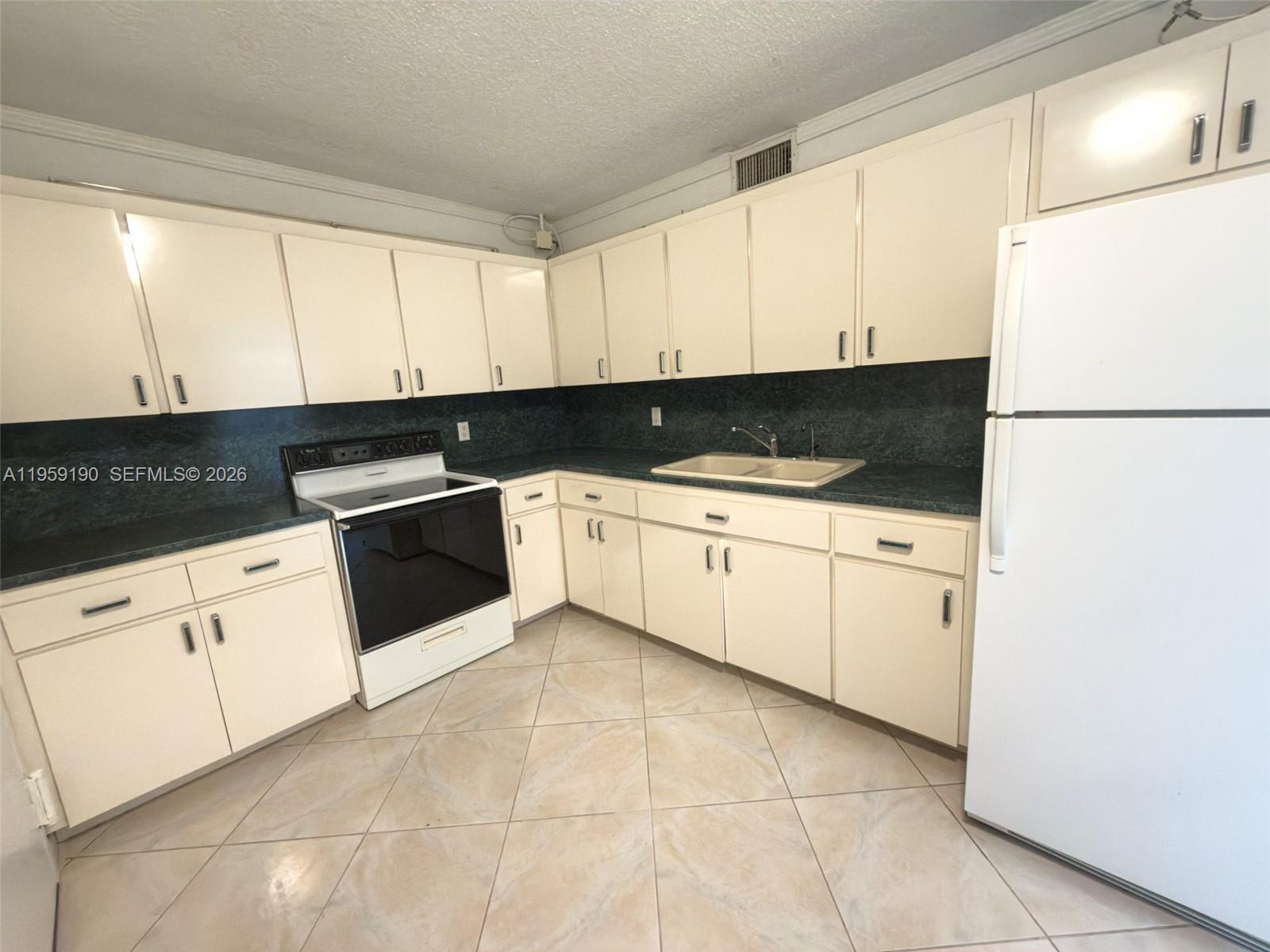 ROYAL EMBASSY CONDO - Residential