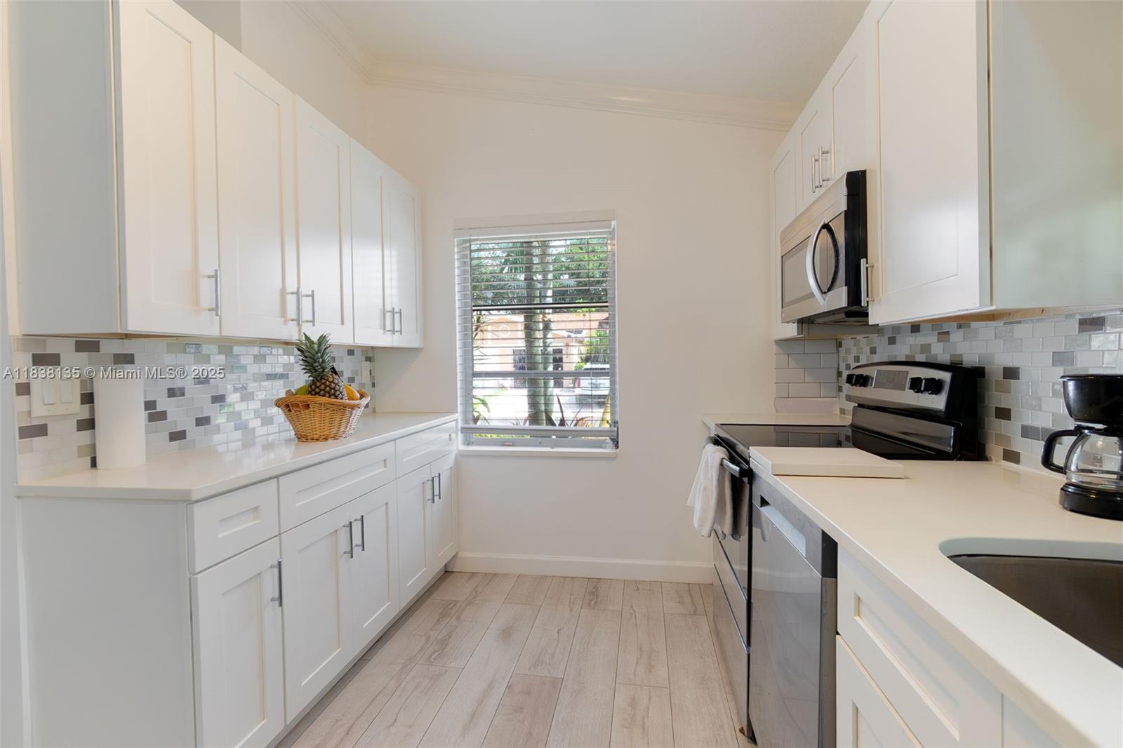 WHISPER WALK SEC C CONDO - Residential