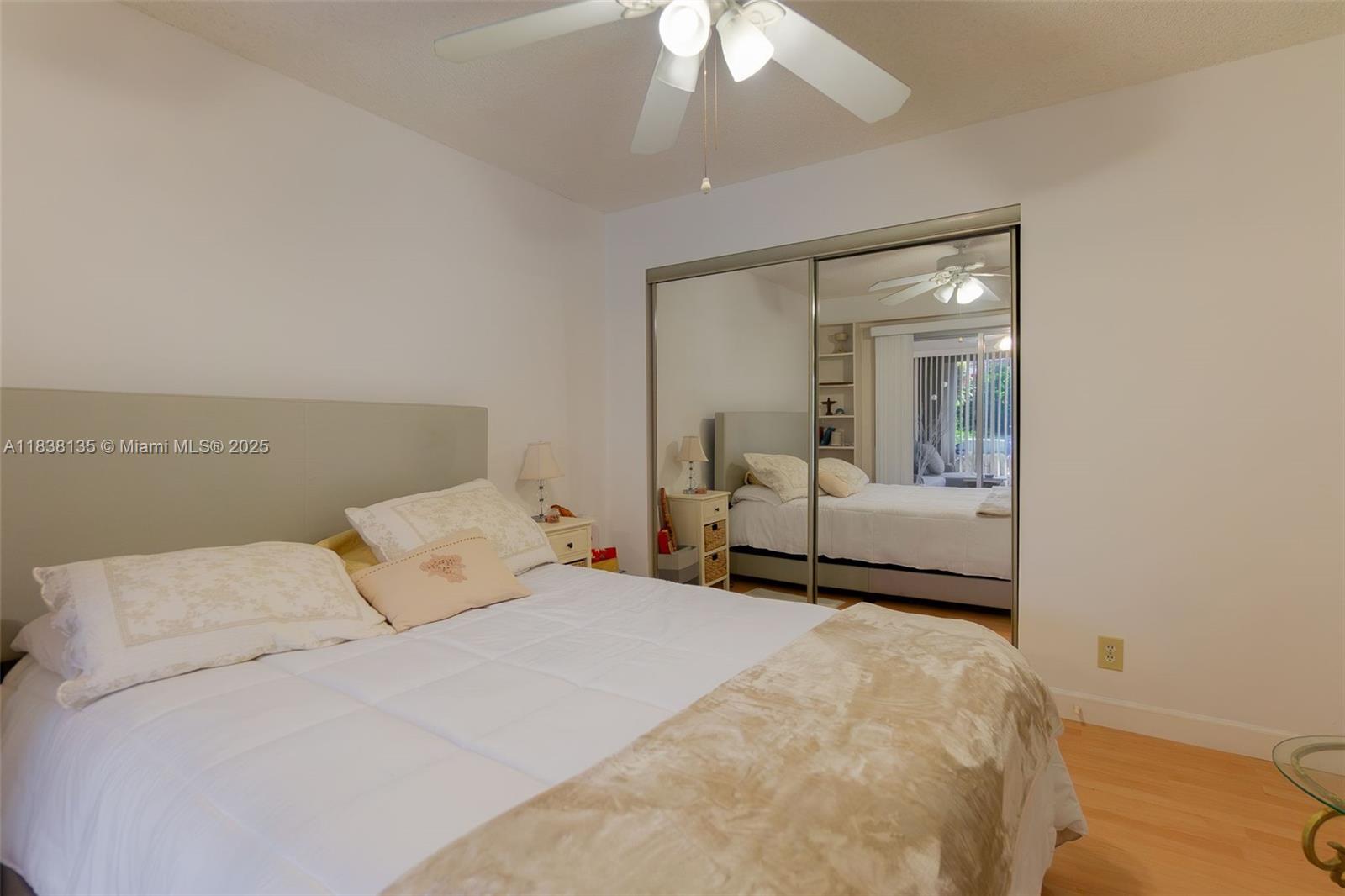 WHISPER WALK SEC C CONDO - Residential
