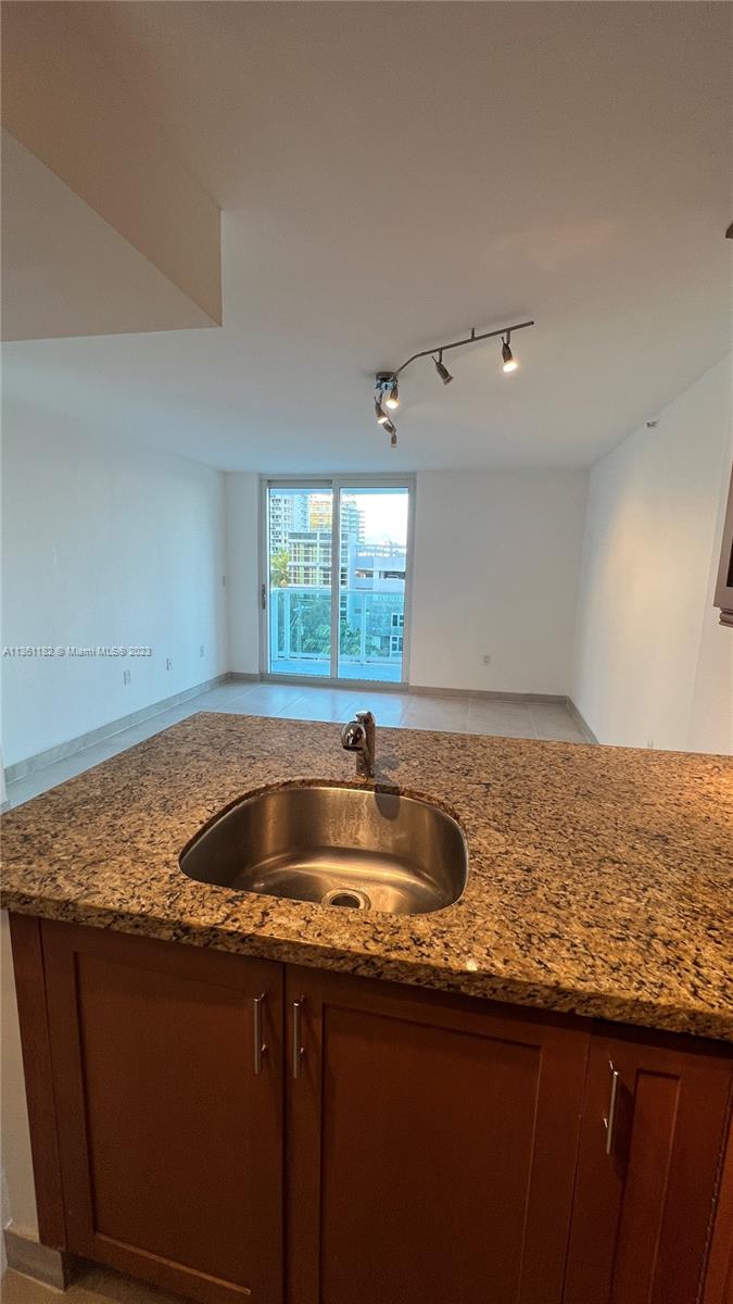 MIRADOR 1035 CONDO - Residential Lease